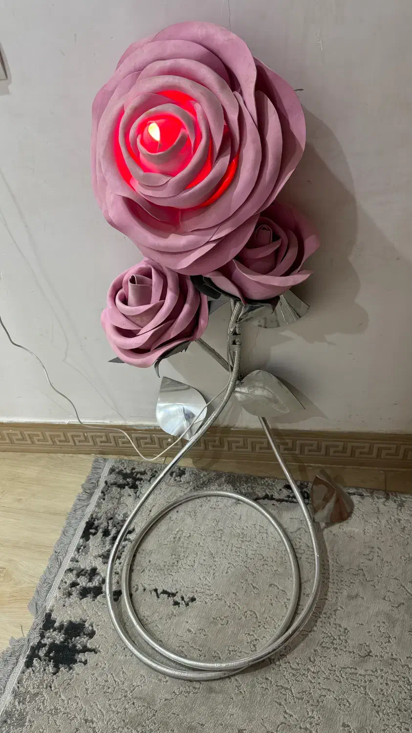 آباژور و گل کنارسالنی|چراغ خواب و آباژور|خرمآباد, |دیوار