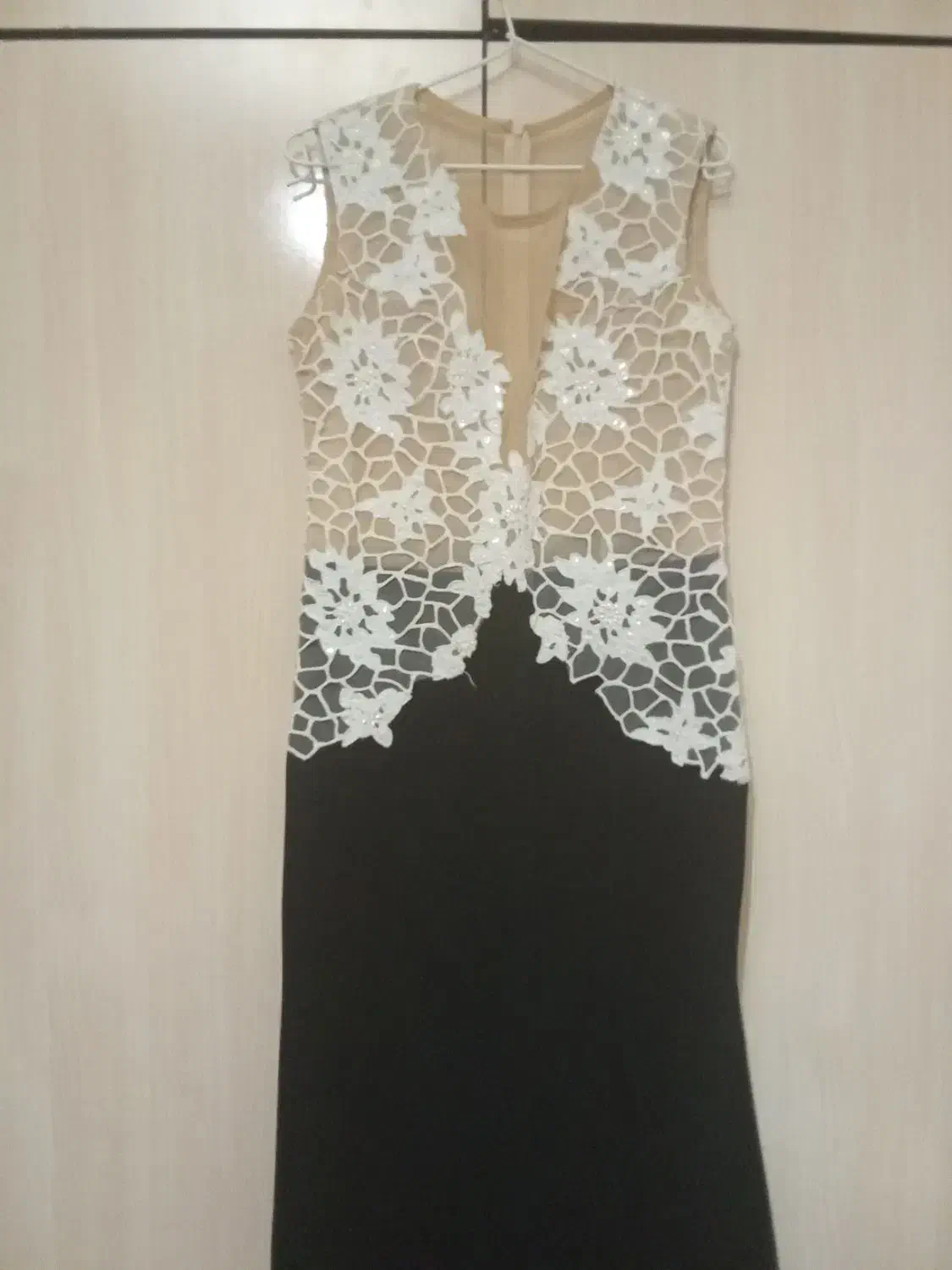 لباس زنانه|لباس|اردبیل, |دیوار