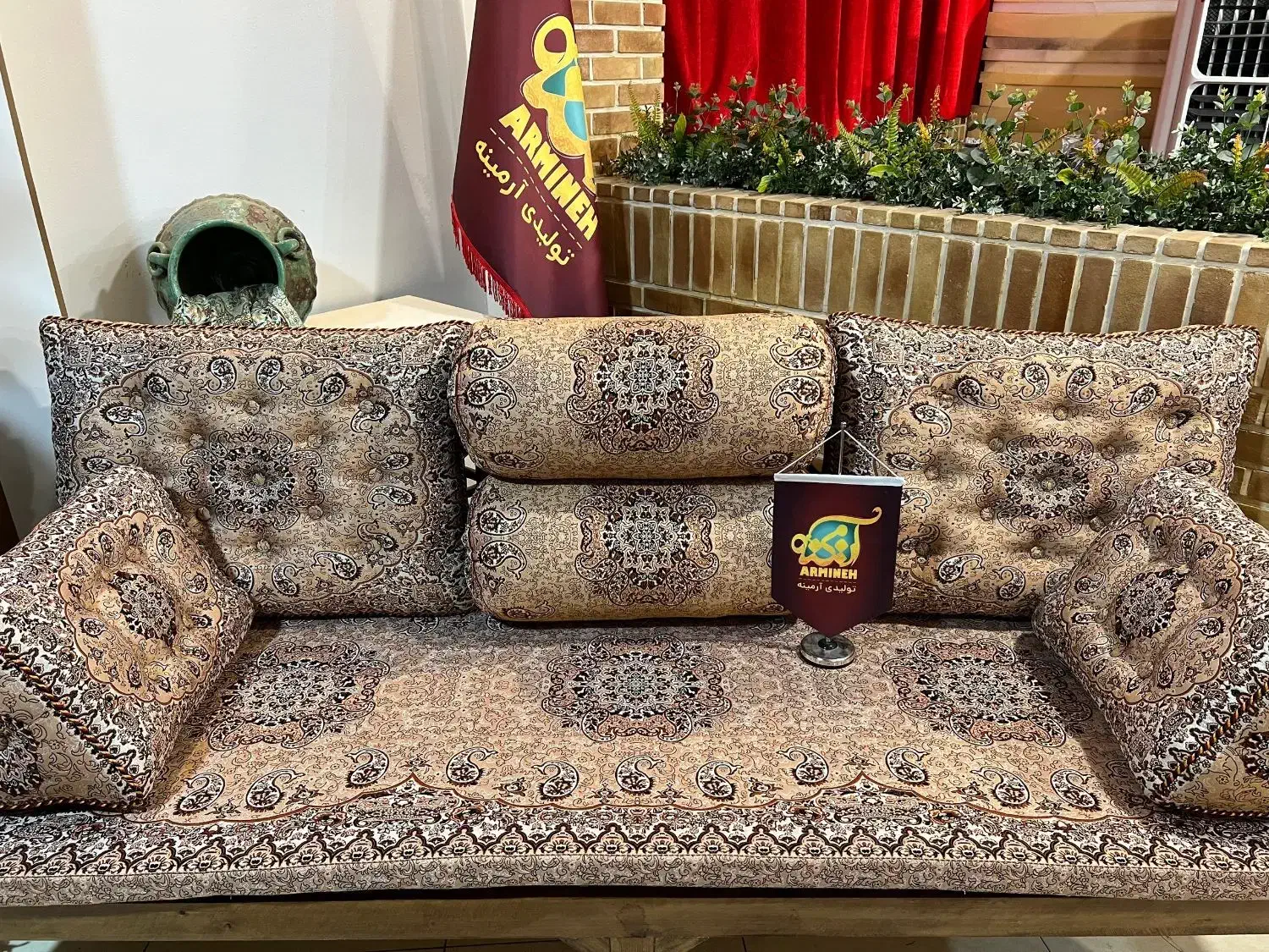 ترمه شقایق طرح نسترن شکفته شاهنشین|پشتی|تهران, دژکام|دیوار