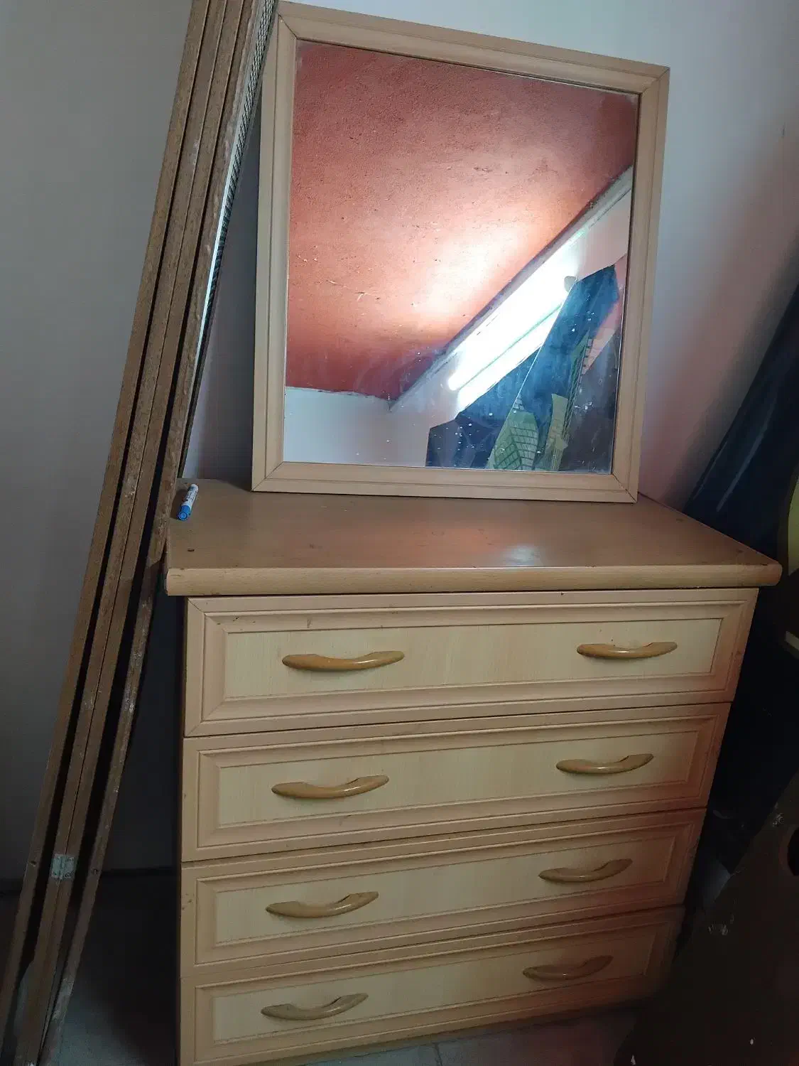 میزارایش با اینه ام دی اف شیک|تخت و سرویس خواب|بابل, |دیوار