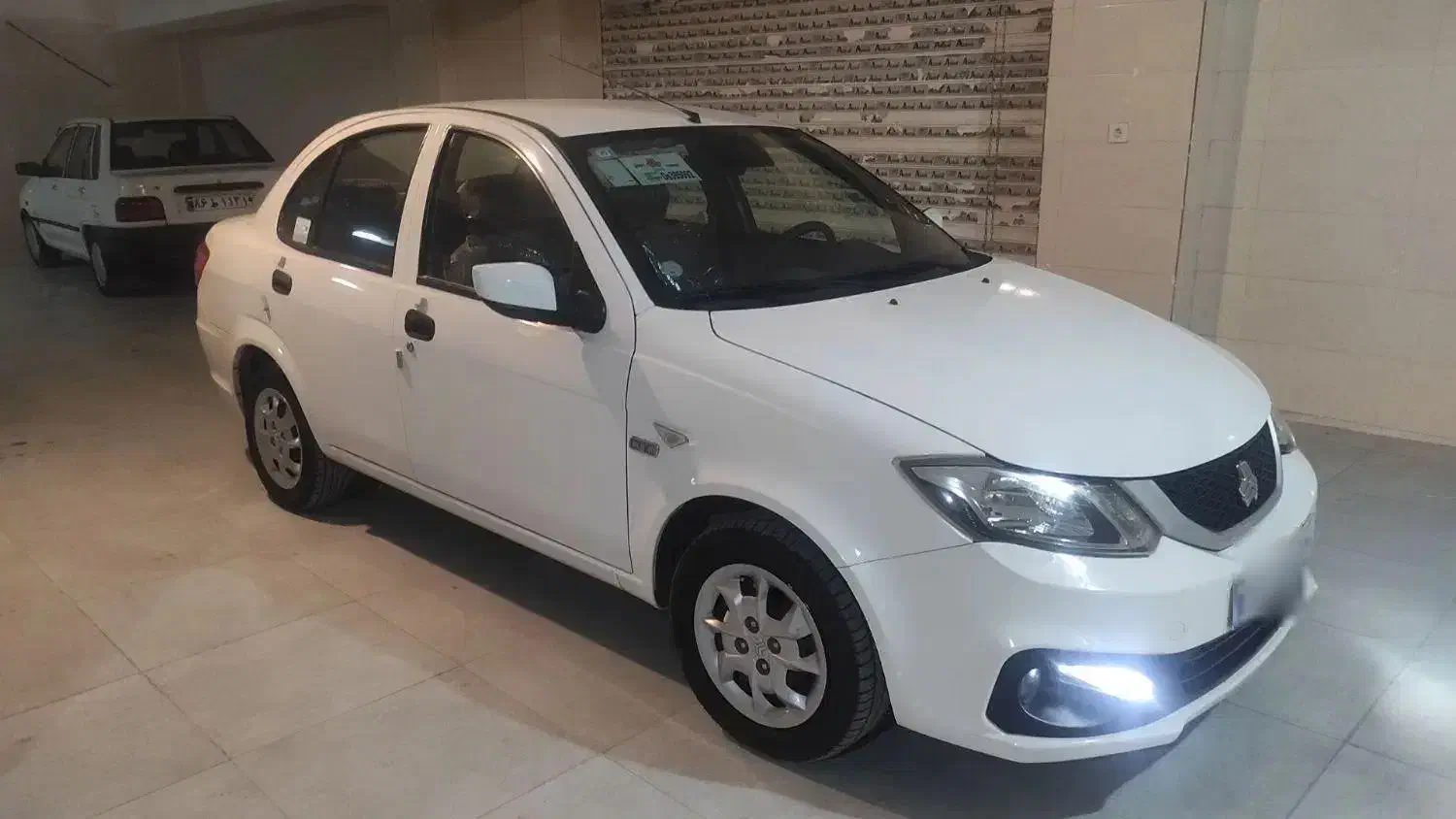 ساینا دوگانه کارخانه 1402|خودرو سواری و وانت|کرمانشاه, |دیوار