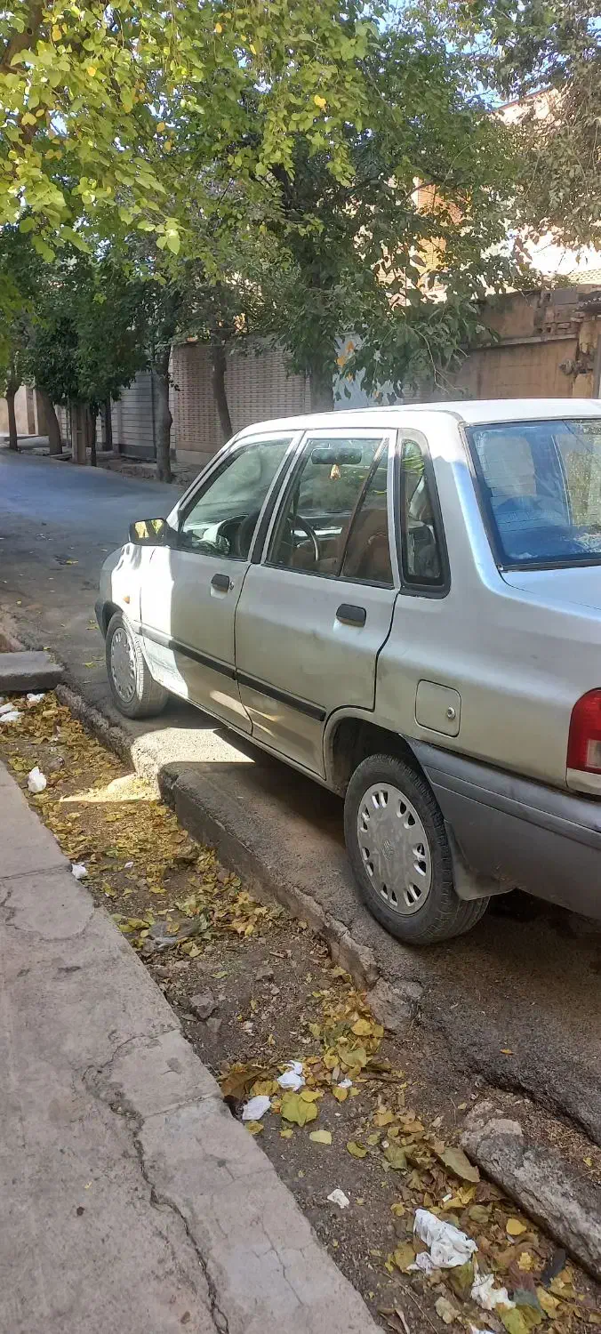 فروش پراید نقره ای ۸۴|خودرو سواری و وانت|شیراز, شهرک مخابرات|دیوار