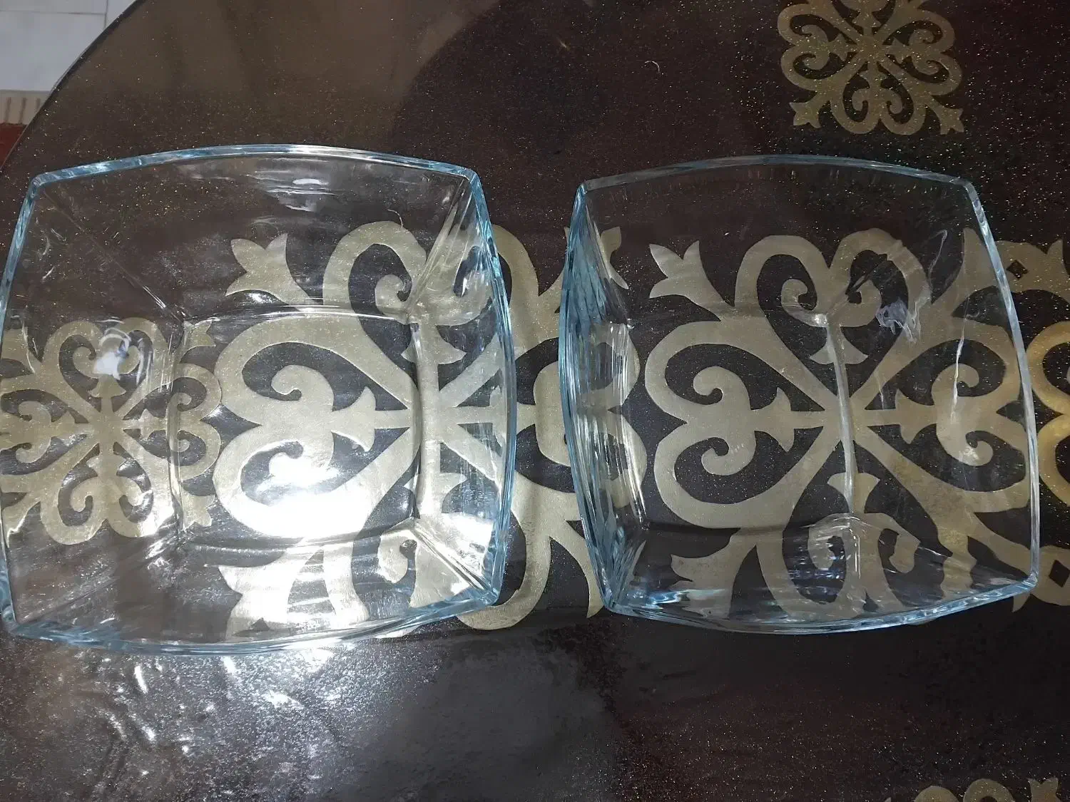 کاسه شیشه ای|ظروف سرو و پذیرایی|رودهن, |دیوار