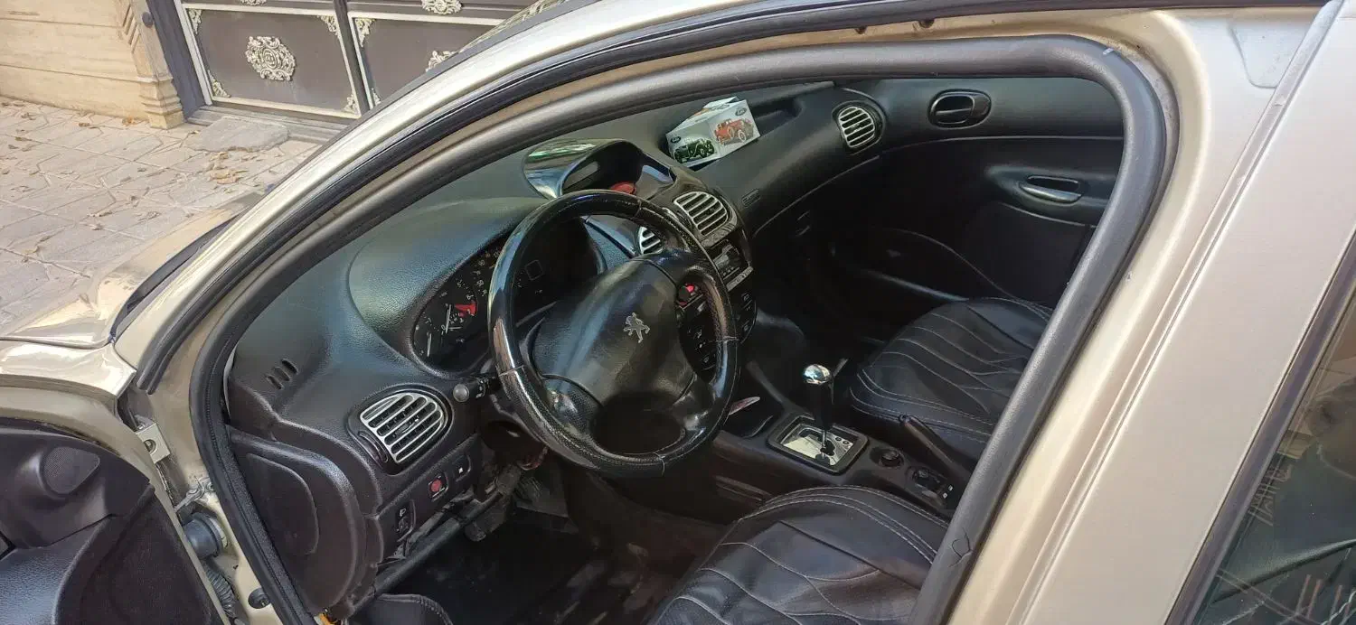 ۲۰۶ اتوماتیک|خودرو سواری و وانت|بروجرد, |دیوار