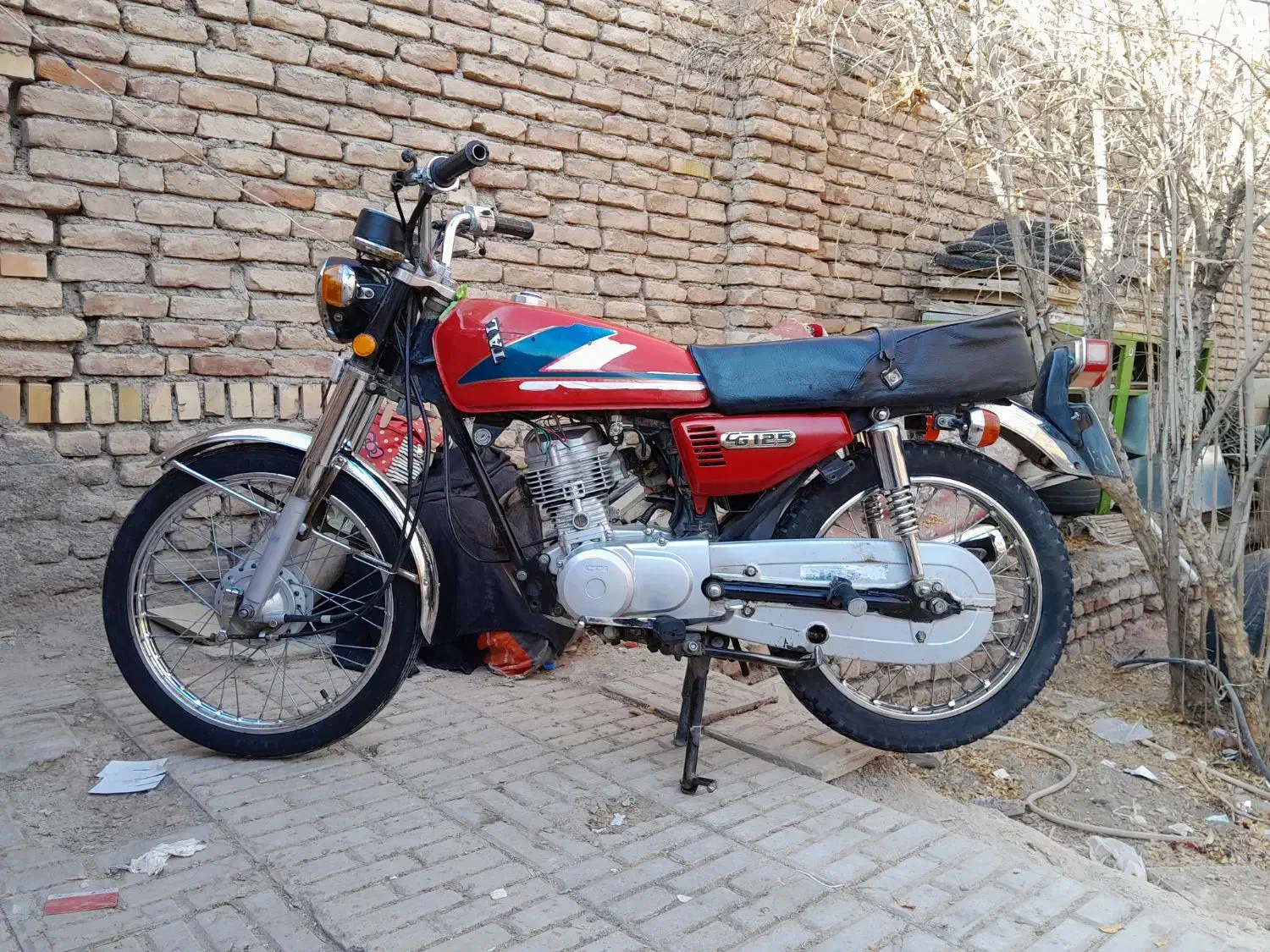 موتور تلاش 81|موتورسیکلت|گناباد, |دیوار