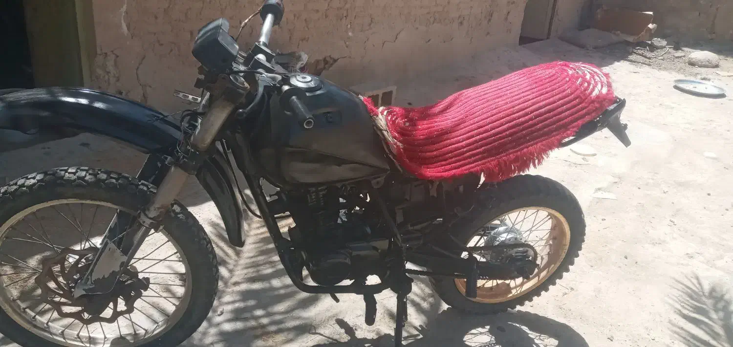 فروش موتور تریل تک کمک سالم حرکت انجین ۱۵۰|موتورسیکلت|جویم, |دیوار