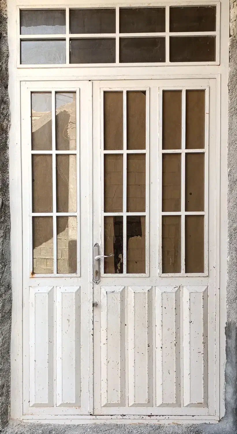 یک باب درب حال و دو پنجره آهنی|مصالح و تجهیزات ساختمان|برازجان, |دیوار