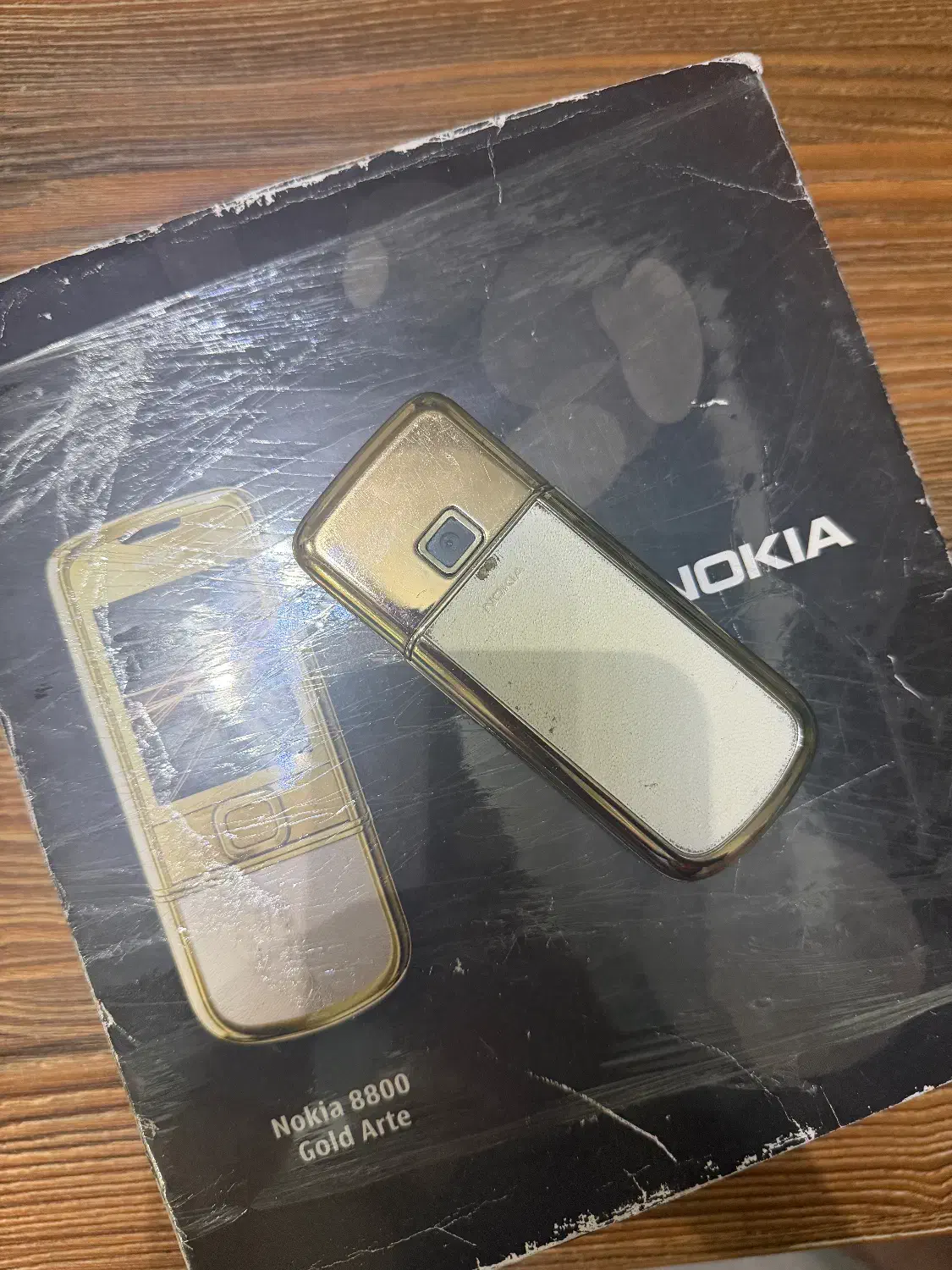 نوکیا ۸۸۰۰ ارت گلد|موبایل|شیراز, گلدشت معالیآباد|دیوار