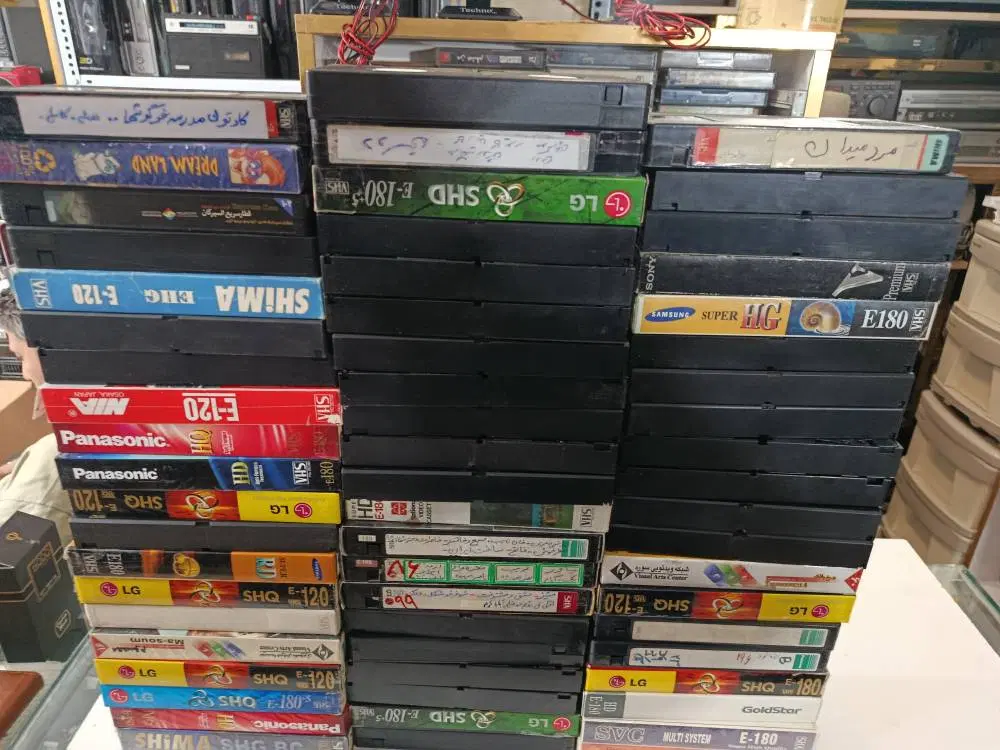 فیلم بزرگ vhs|فیلم و موسیقی|تهران, شهرک ولیعصر جنوبی|دیوار