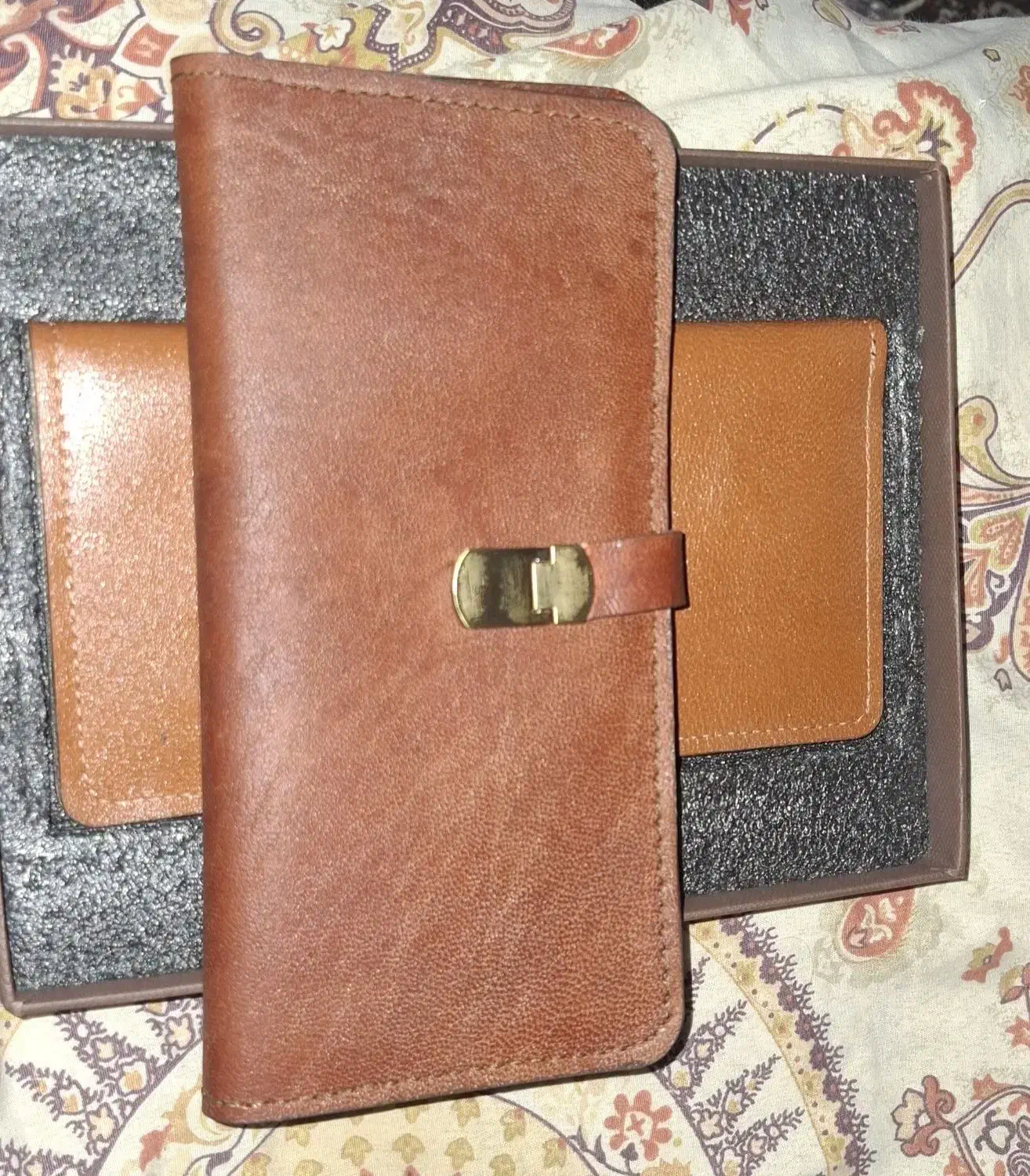 2 کیف چرم قیمت مناسب|کیف، کفش، کمربند|اصفهان, سروستان|دیوار