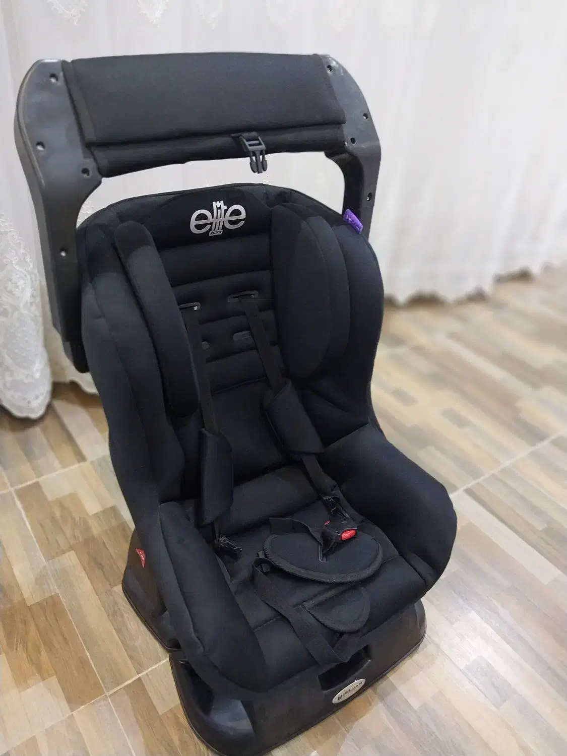 صندلی ماشین|تخت و صندلی بچه|مبارکه, |دیوار