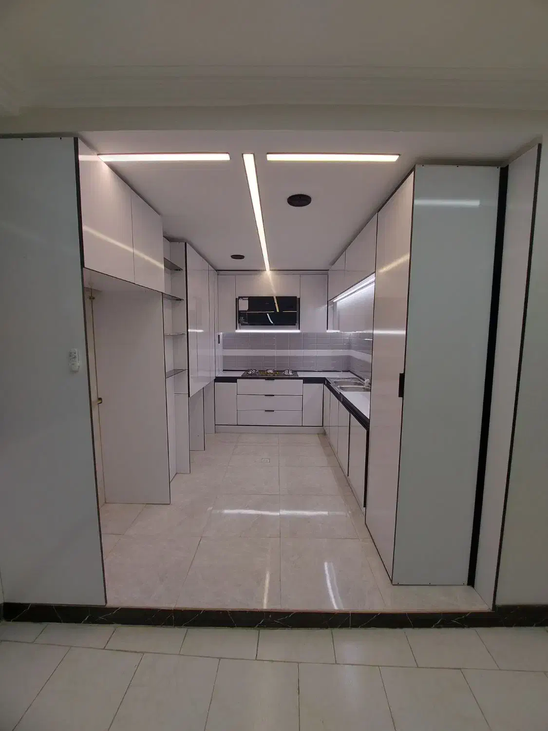 رهن واحد ۹۷ متری همایون ویلا|اجارهٔ آپارتمان|محمدشهر, همایون ویلا|دیوار