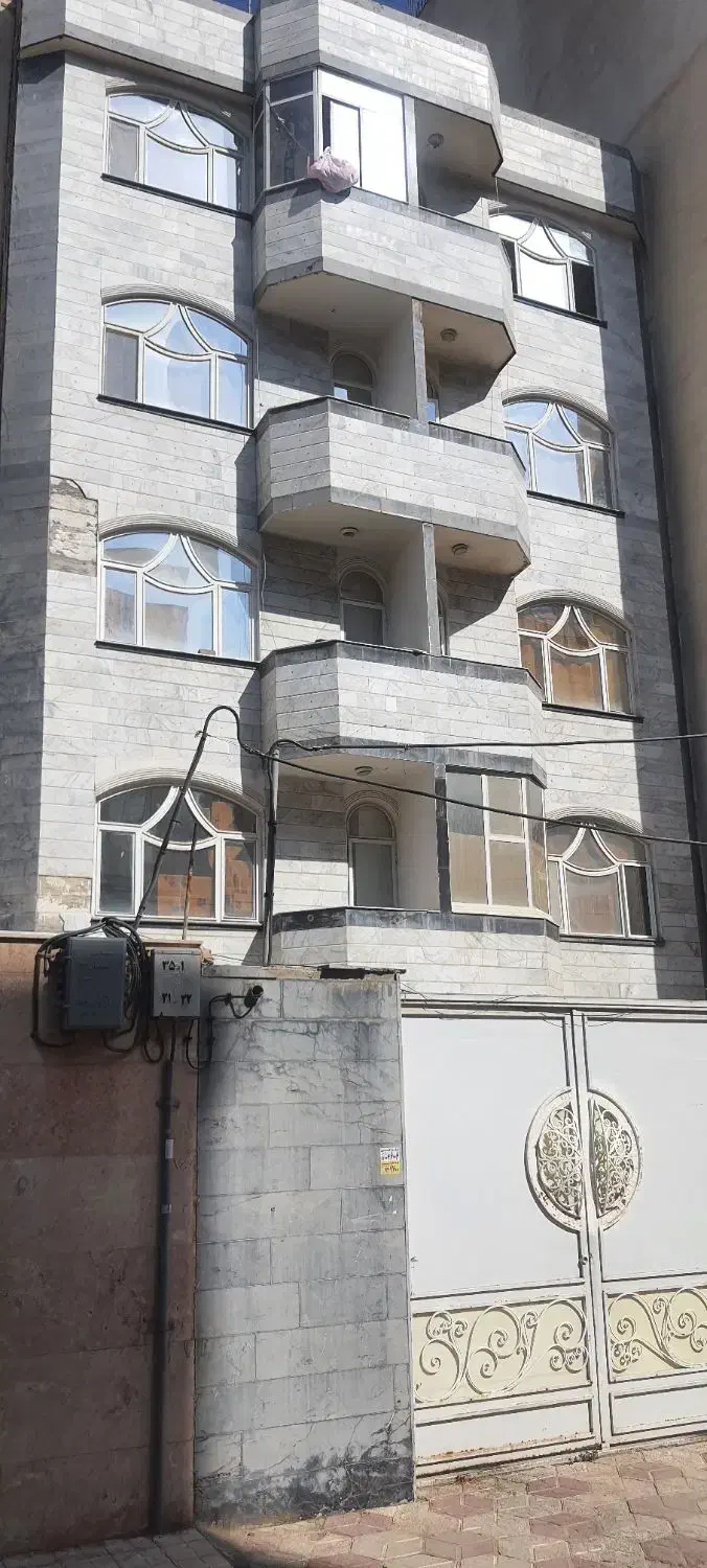 ۷۴ متر جلال آل احمد طبقه ۱ دو خواب|فروش آپارتمان|مشهد, شهید رضوی|دیوار