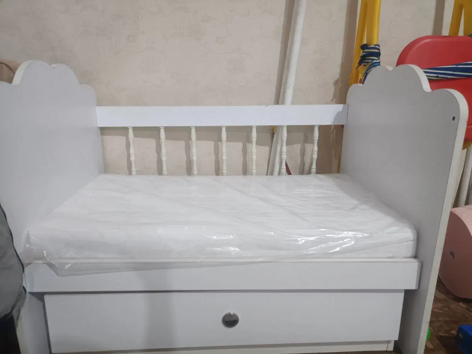 تخت خواب کودک|تخت و صندلی بچه|تبریز, |دیوار