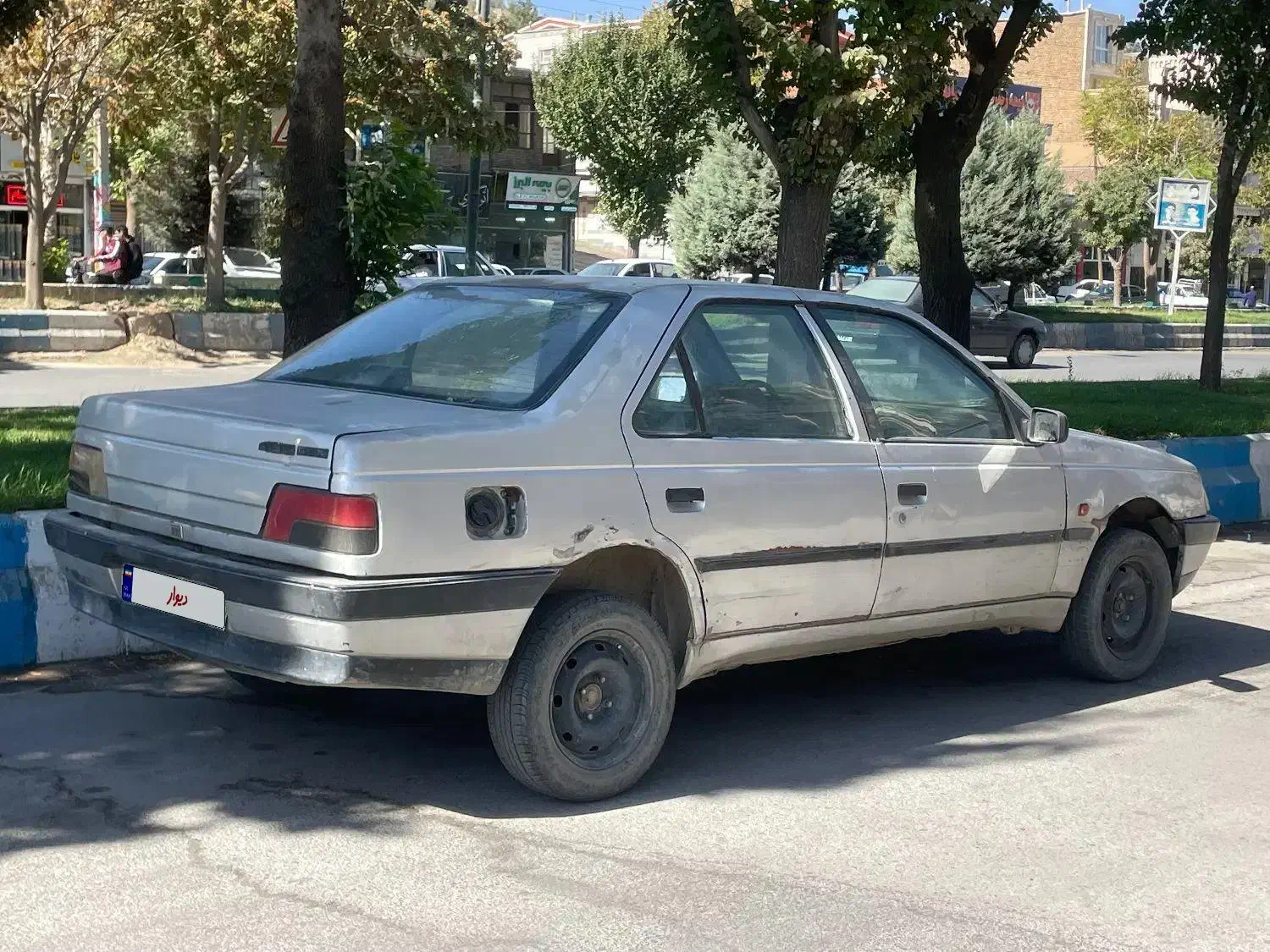 پژو ۴۰۵ مدل ۸۵|خودرو سواری و وانت|دورود, |دیوار