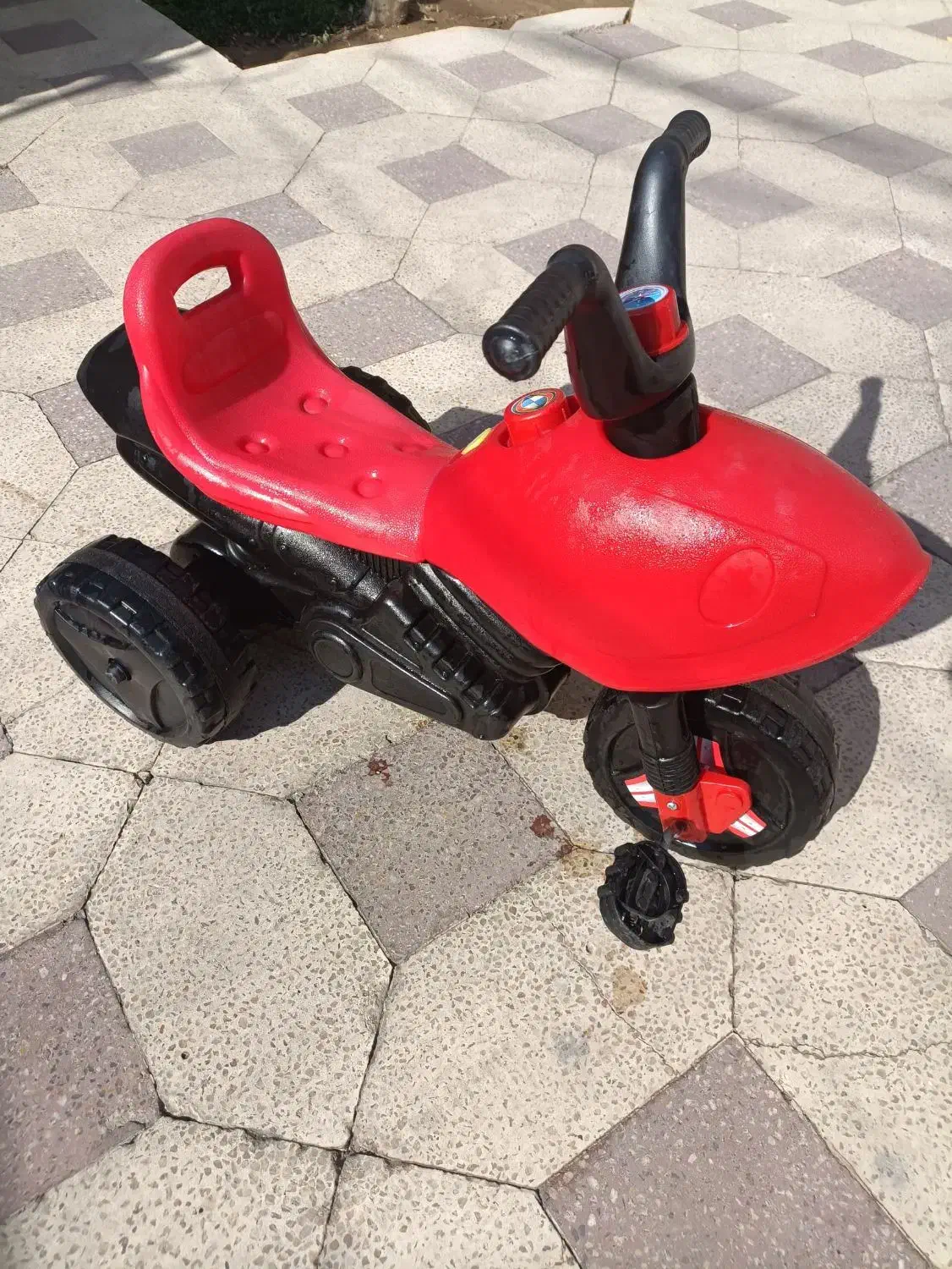 سه چرخه پلاستیکی|اسباببازی|شیراز, شریفآباد|دیوار