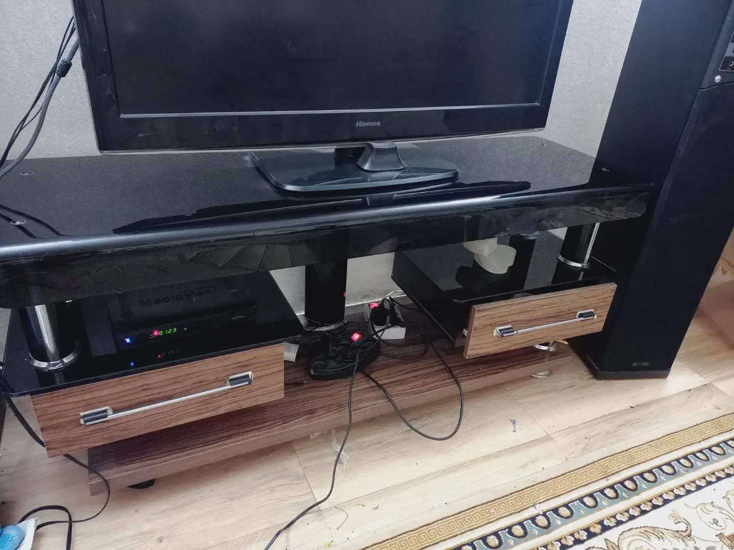 میز تلویزیون|میز تلویزیون|مشهد, مشکینی (شهرک غرب)|دیوار