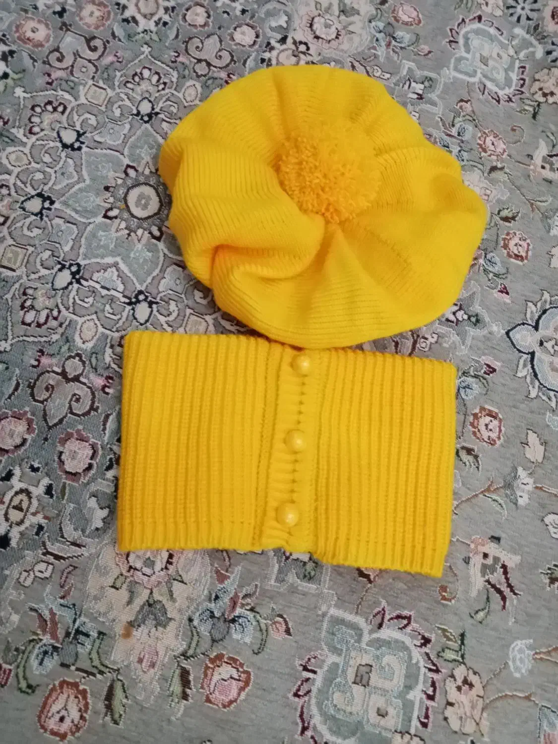 کلاه|کفش و لباس بچه|خرمدره, |دیوار