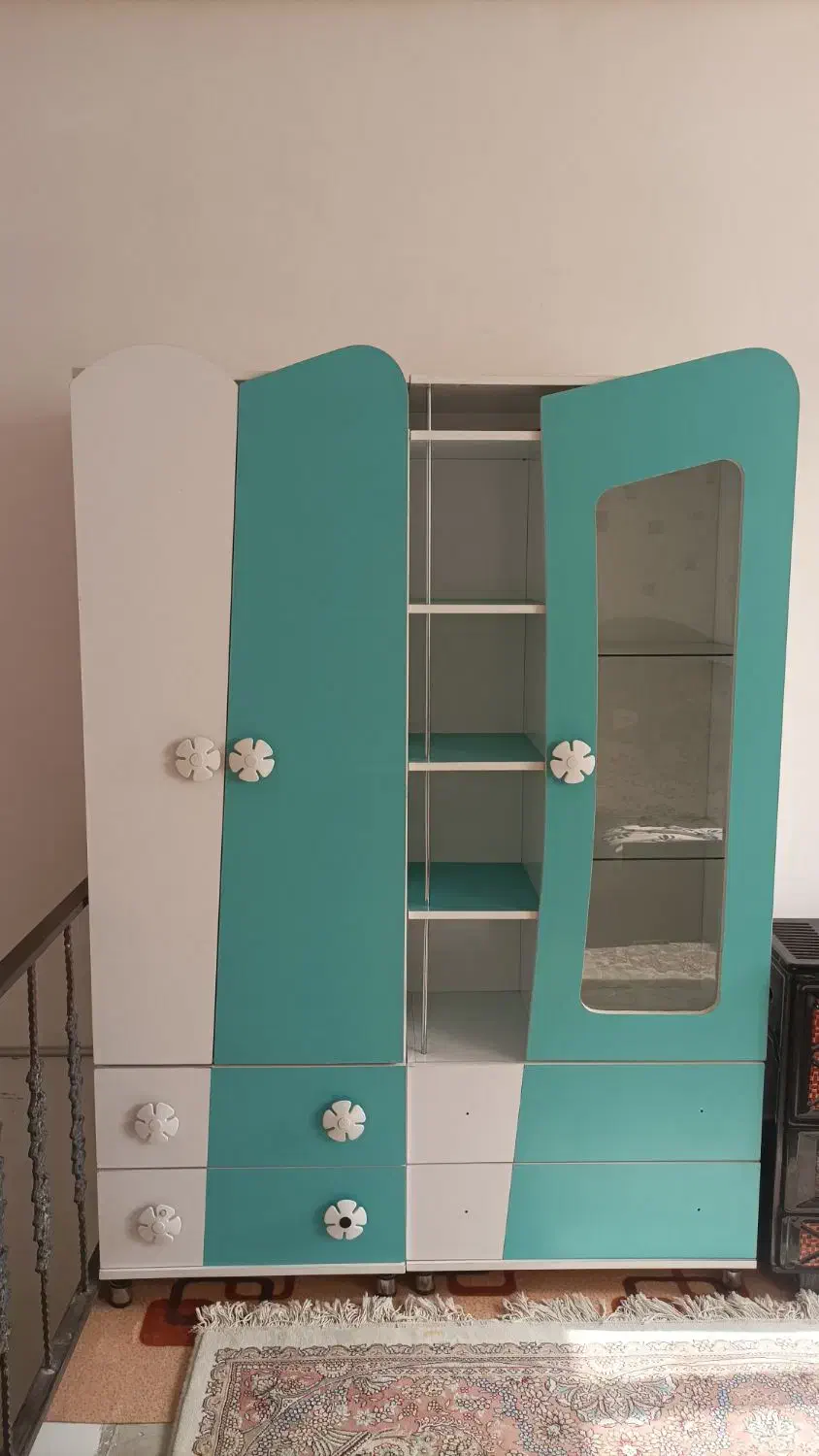 کمدلباس  دوتیکه (ویترین)|جاکفشی، کمد، دراور|بردسکن, |دیوار