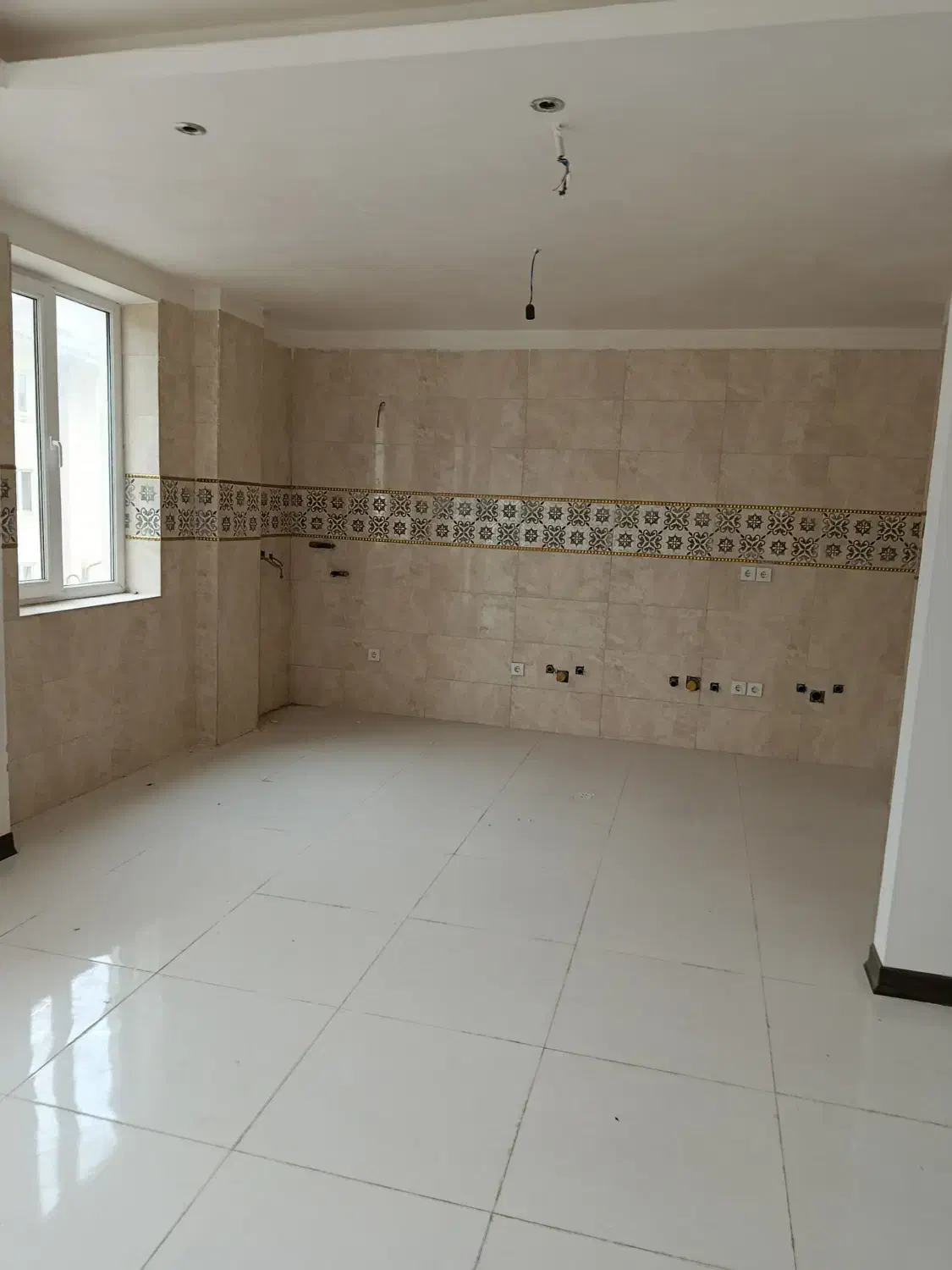 اپارتمان نوساز کلاردشت|فروش خانه و ویلا|کلاردشت, |دیوار