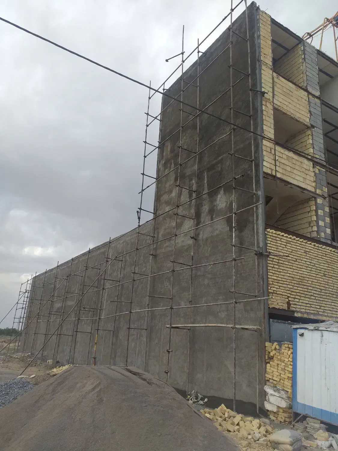 بنا سیمانکار.دیوارچین.استخر|خدمات پیشه و مهارت|اراک, |دیوار