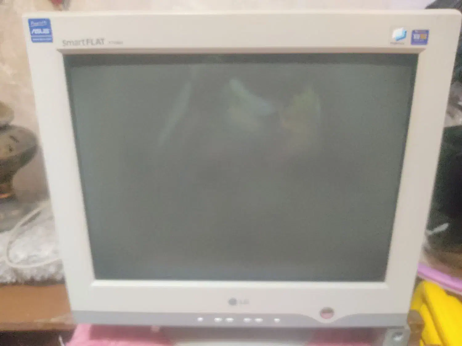 مانیتور LG|قطعات و لوازم جانبی رایانه|محمدشهر, شهرک پیام (مهرالبرز)|دیوار