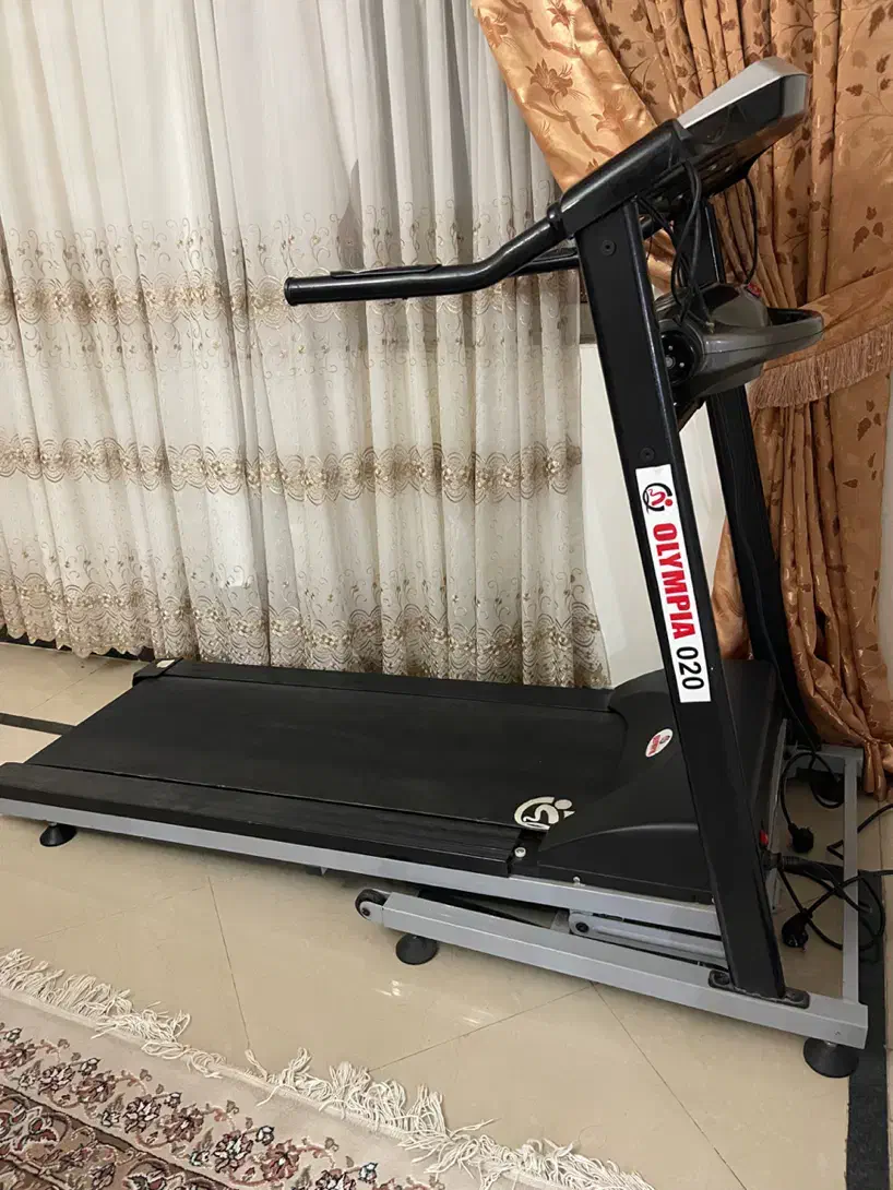 تردمیل حرفه ای در حد نو|تجهیزات ورزشی|آبدانان, |دیوار