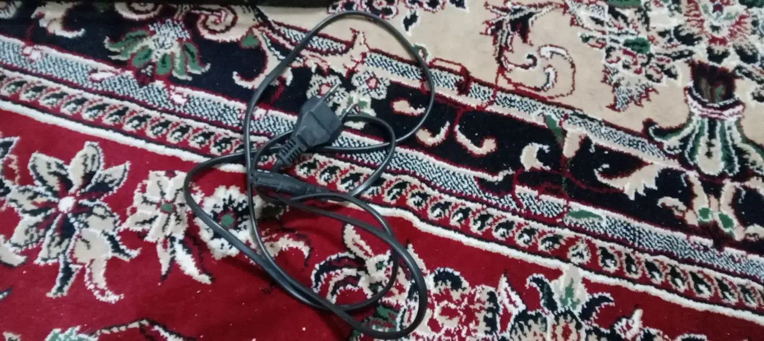 رادیو قدیمی|کلکسیون اشیاء عتیقه|بیرجند, |دیوار