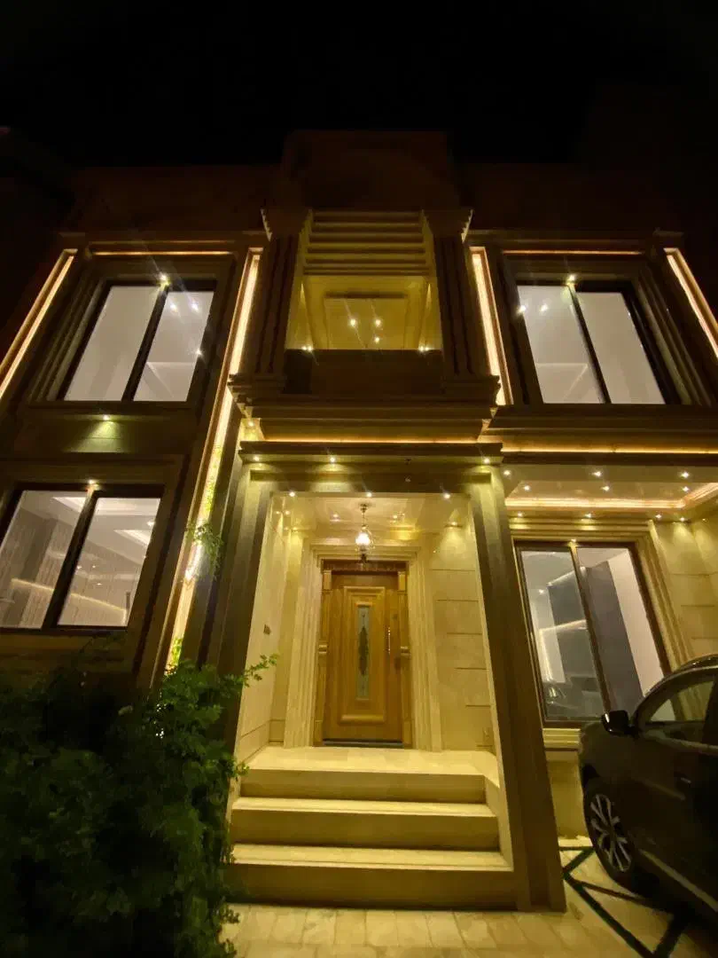 شهمیرزاد نوساز۲۷۵متره لوکیشن عالی|فروش خانه و ویلا|سمنان, |دیوار