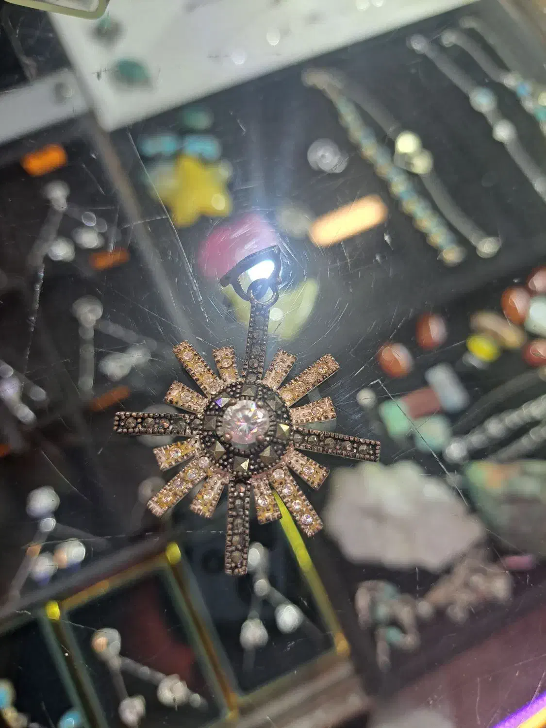 پلاک نقره به همراه زنجیر|بدلیجات|تهران, میدان ولیعصر|دیوار