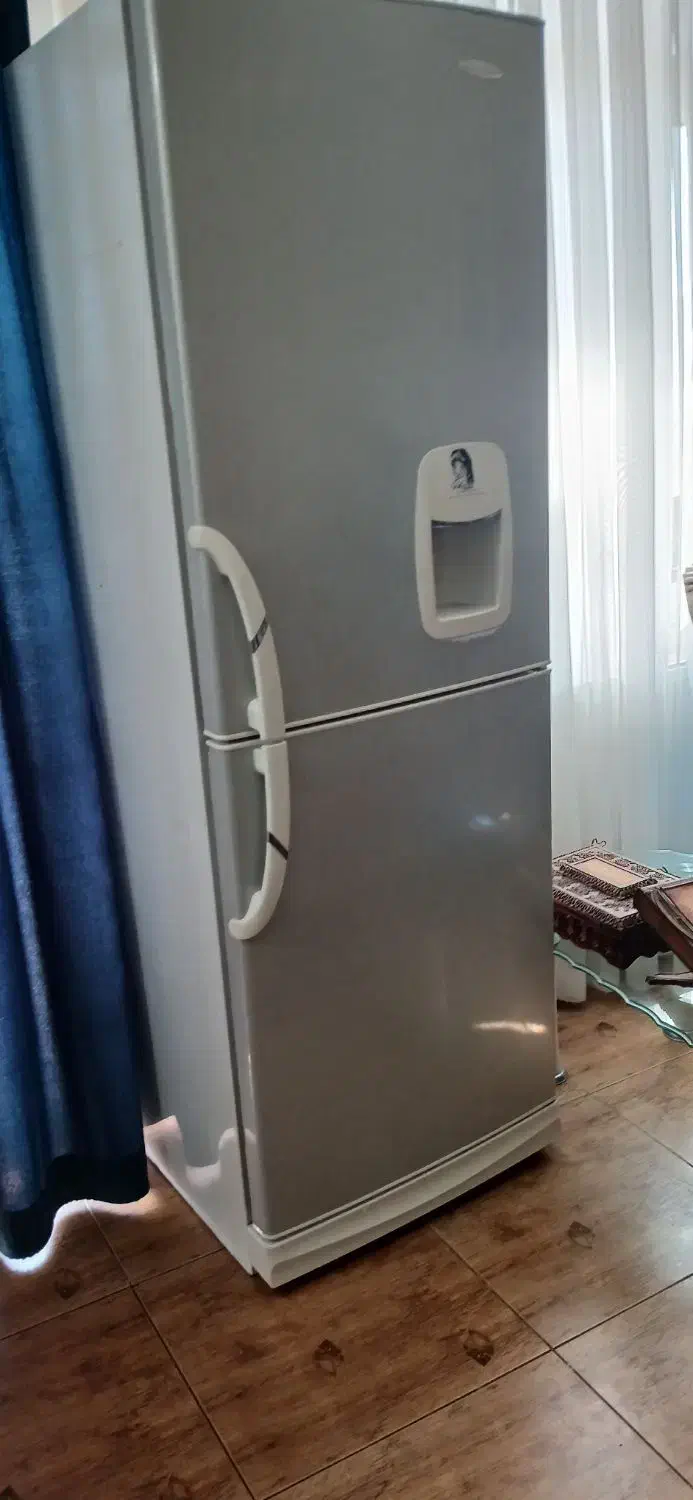 یخچال فریزر گلسان|یخچال و فریزر|شاهینشهر, اقبال لاهوری|دیوار