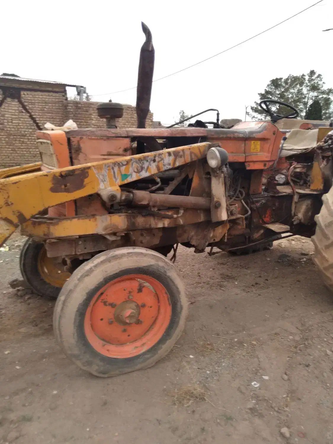 رومانی|خودرو سنگین|سیرجان, |دیوار