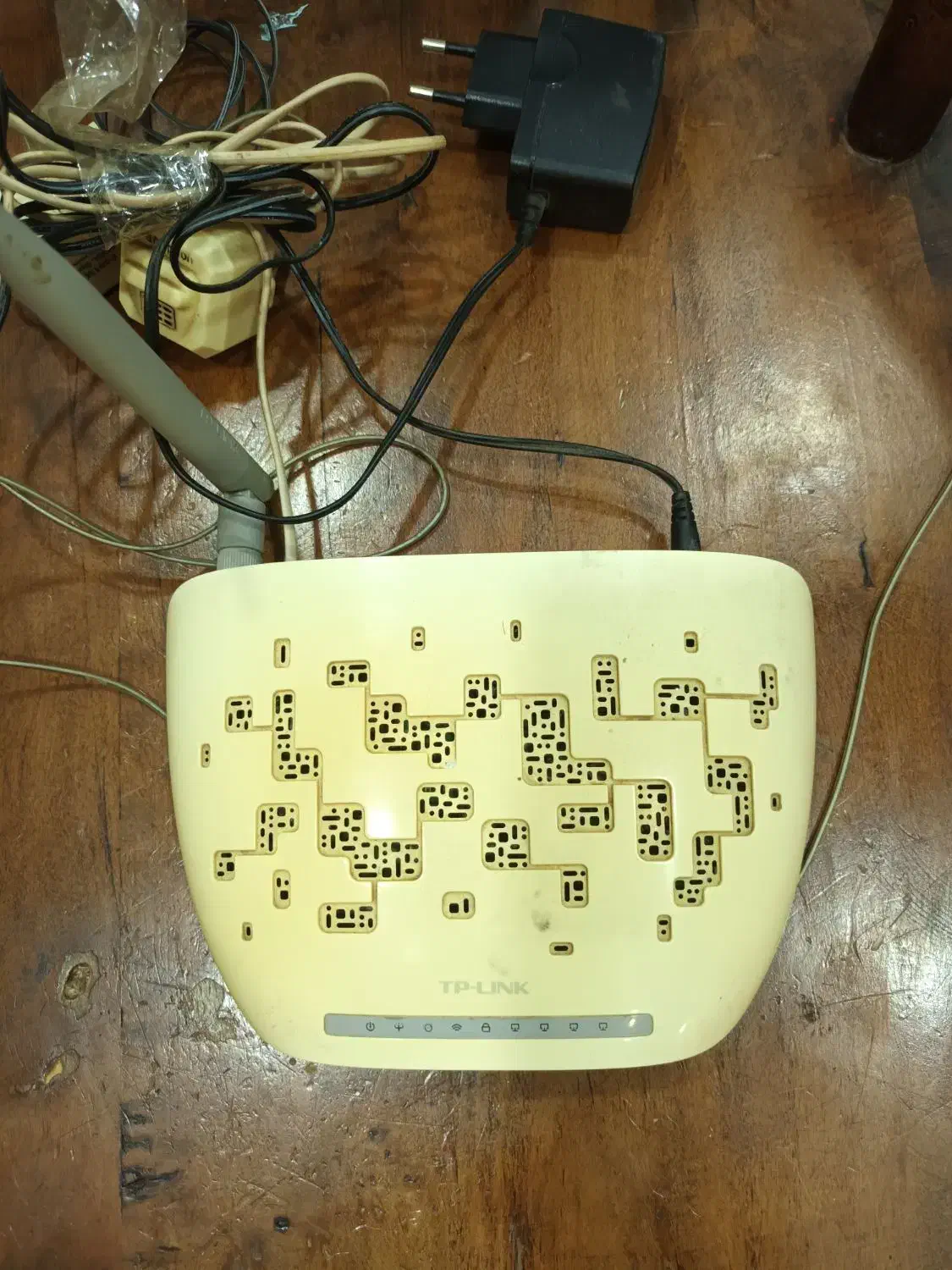 مودم|مودم و تجهیزات شبکه|لاهیجان, گلستان|دیوار