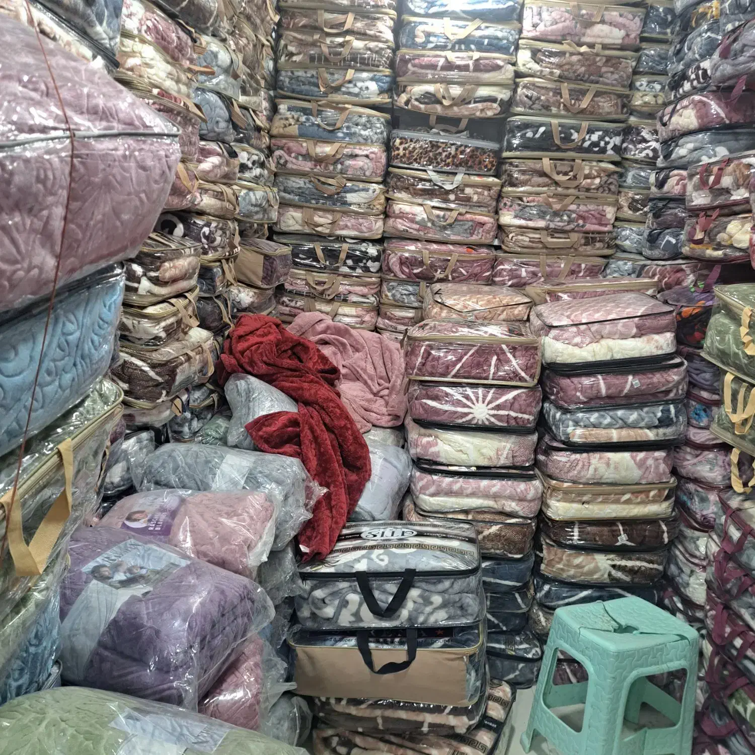 پتو دو نفره یکنفره نوجوان نوزاد|رختخواب، بالش، پتو|سراوان, |دیوار