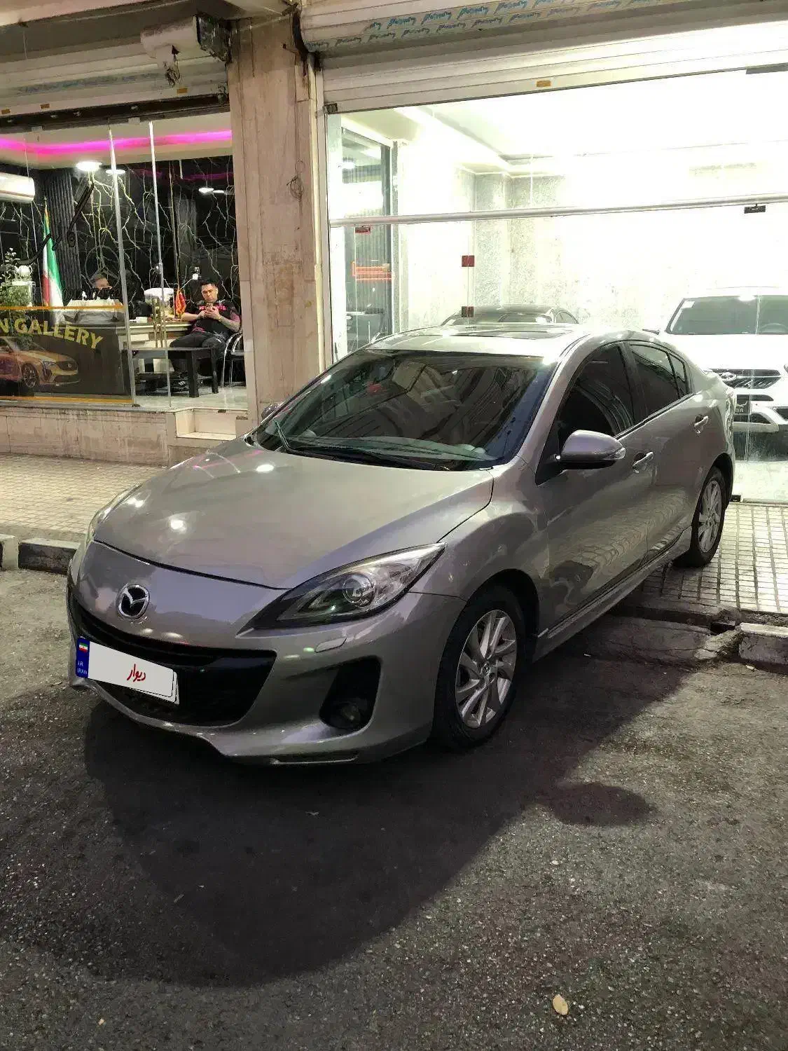 مزدا۳ مدل۹۷ تمیز|خودرو سواری و وانت|تهران, خزانه|دیوار