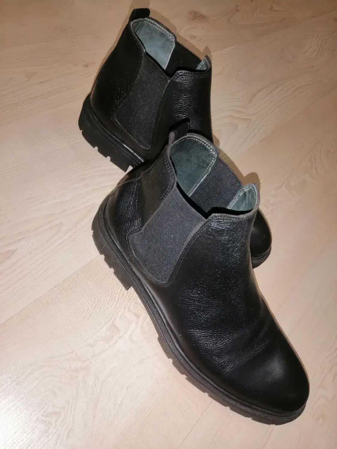 نیم بوت مردانه چرم سایز 43 نو|کیف، کفش، کمربند|مشکین‌دشت, |دیوار