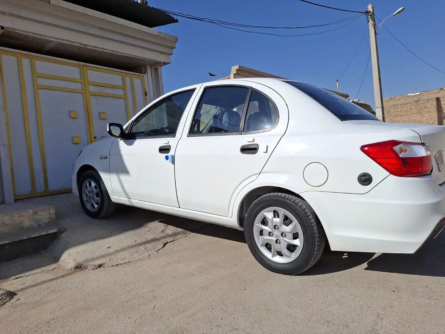 ساینا دوگانه سوز شرکتی ۴۰۳|خودرو سواری و وانت|اهواز, پردیس دو|دیوار