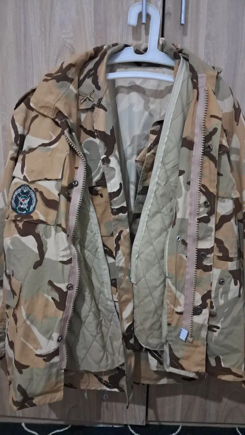 لباس سربازی|لباس|گلبهار, شهر جدید گلبهار|دیوار