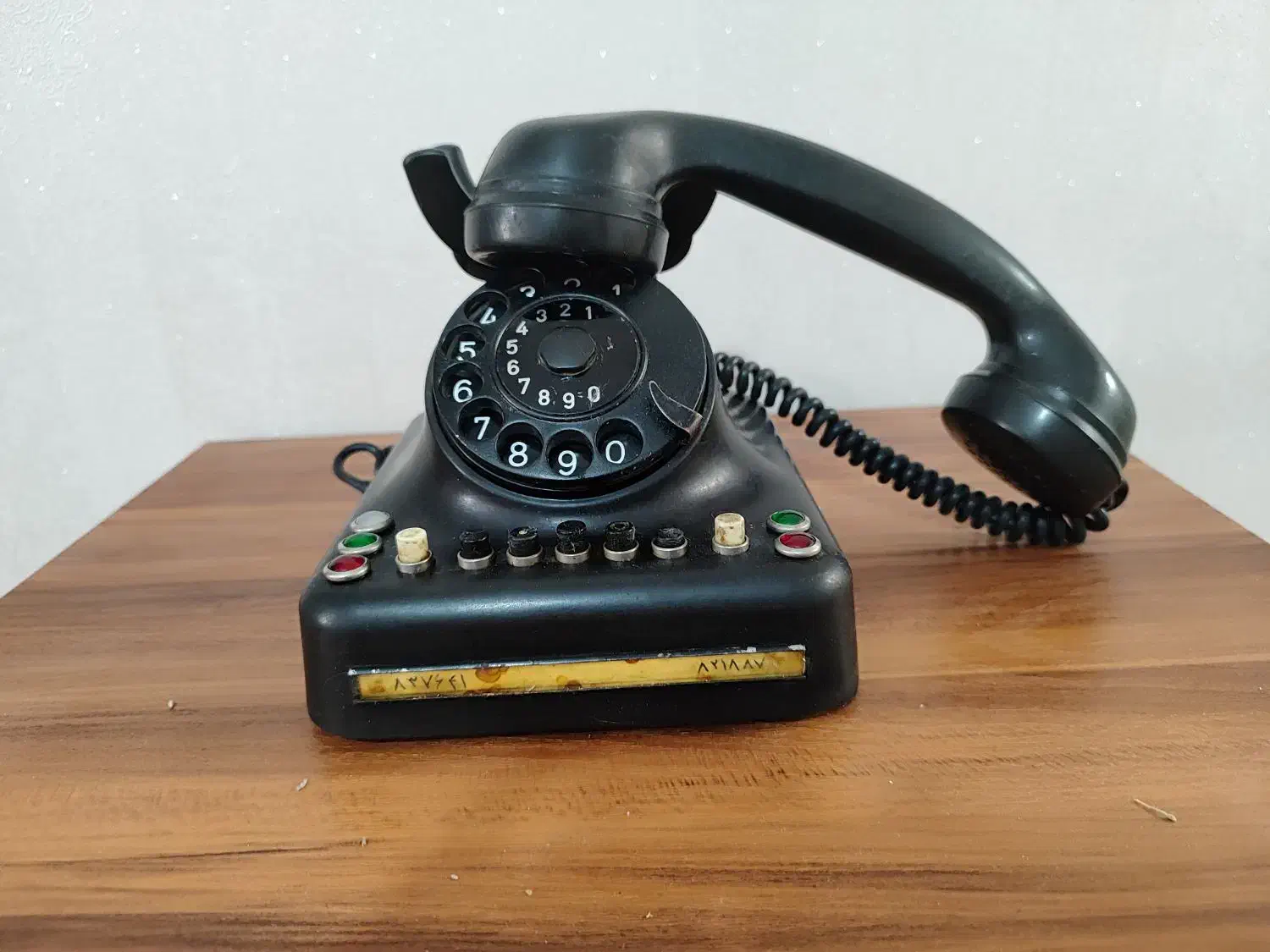 تلفن قدیمی فابریک|تلفن رومیزی|تهران, صد دستگاه|دیوار