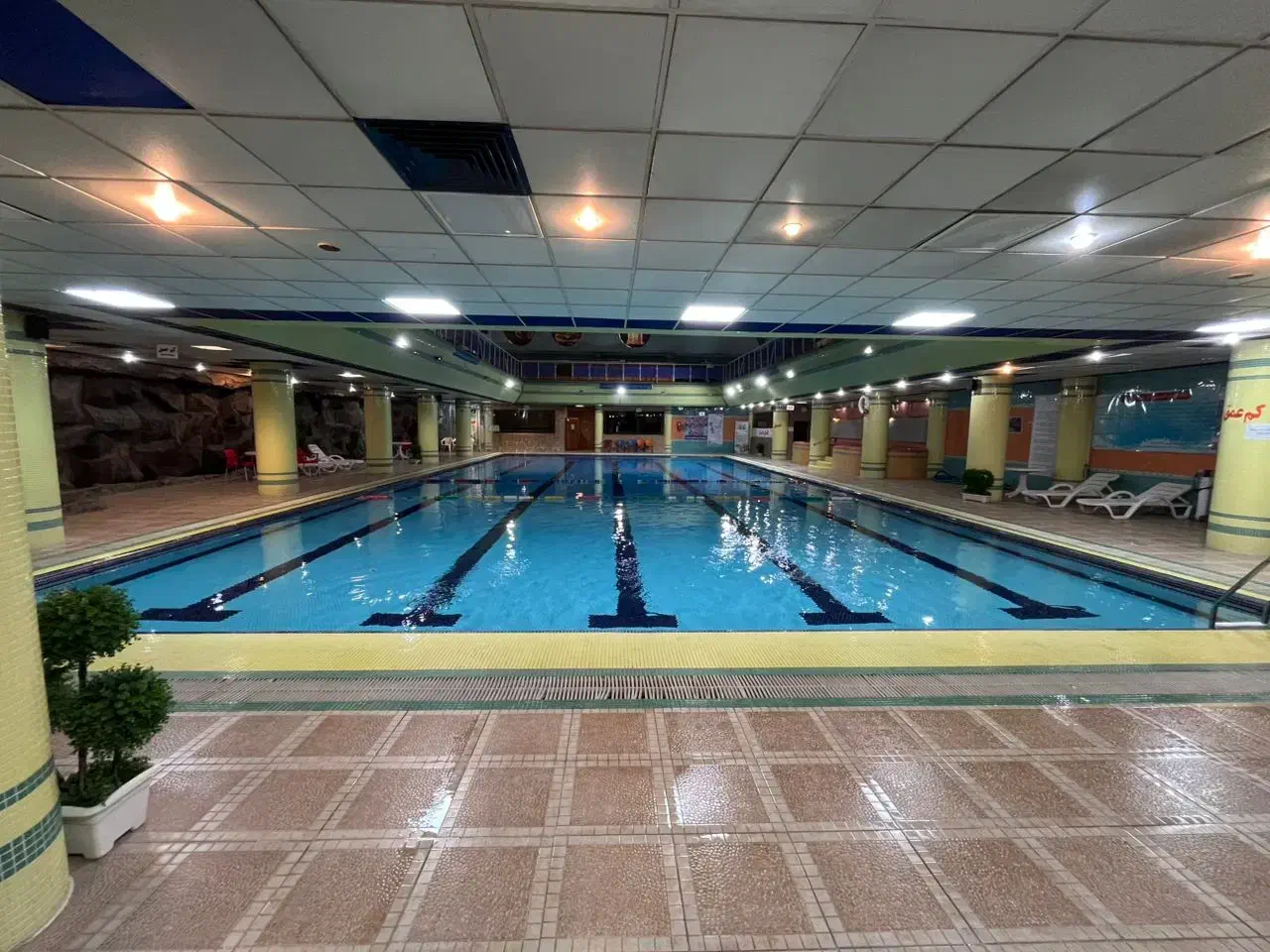 استخدام نیروی خدماتی استخر|استخدام سرایداری و نظافت|تهران, مهران|دیوار