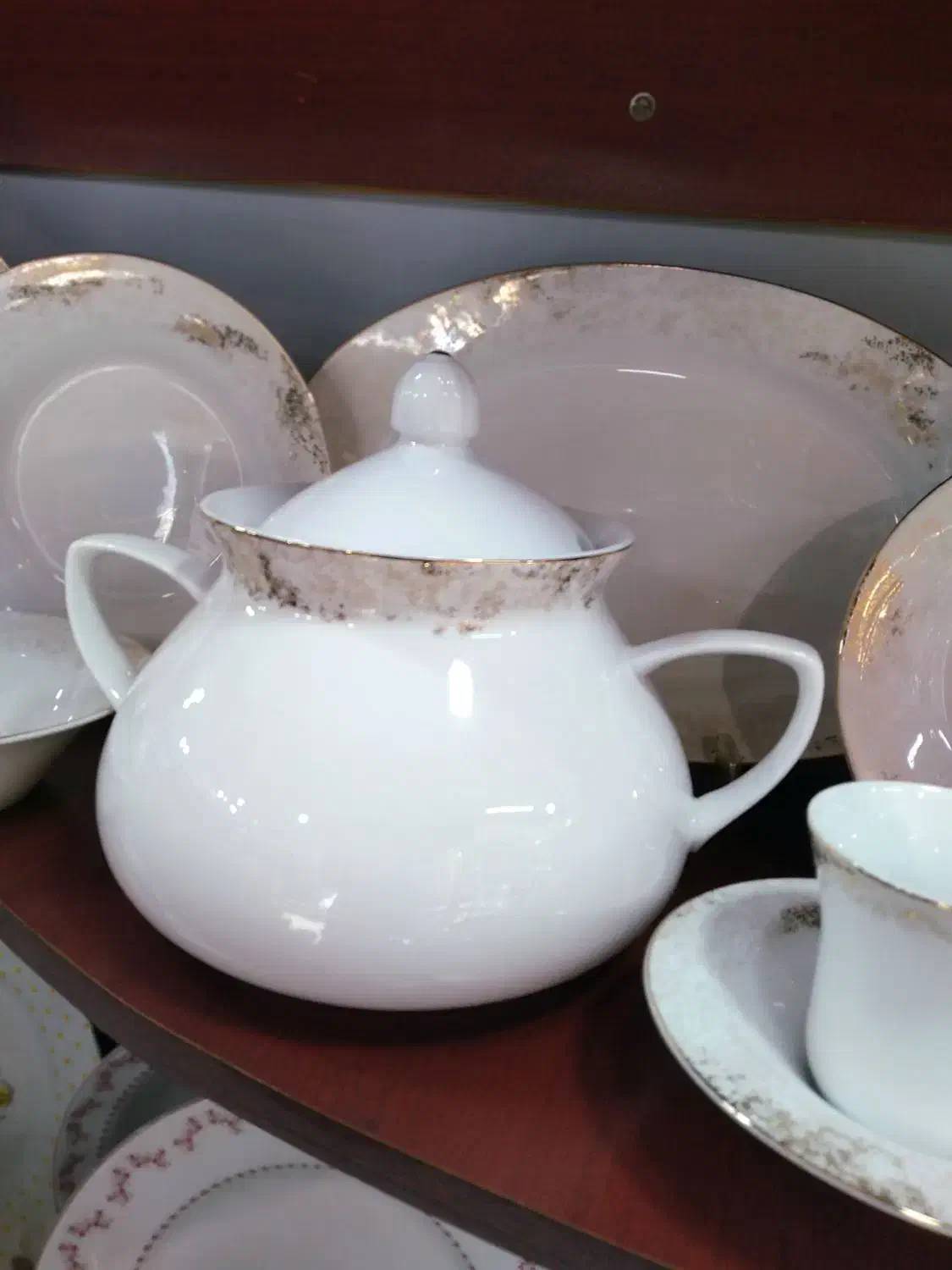 قیمت چینی زرین ایران ۱۸ملیون باضمانت تعویض|ظروف پخت‌وپز|گرگان, |دیوار