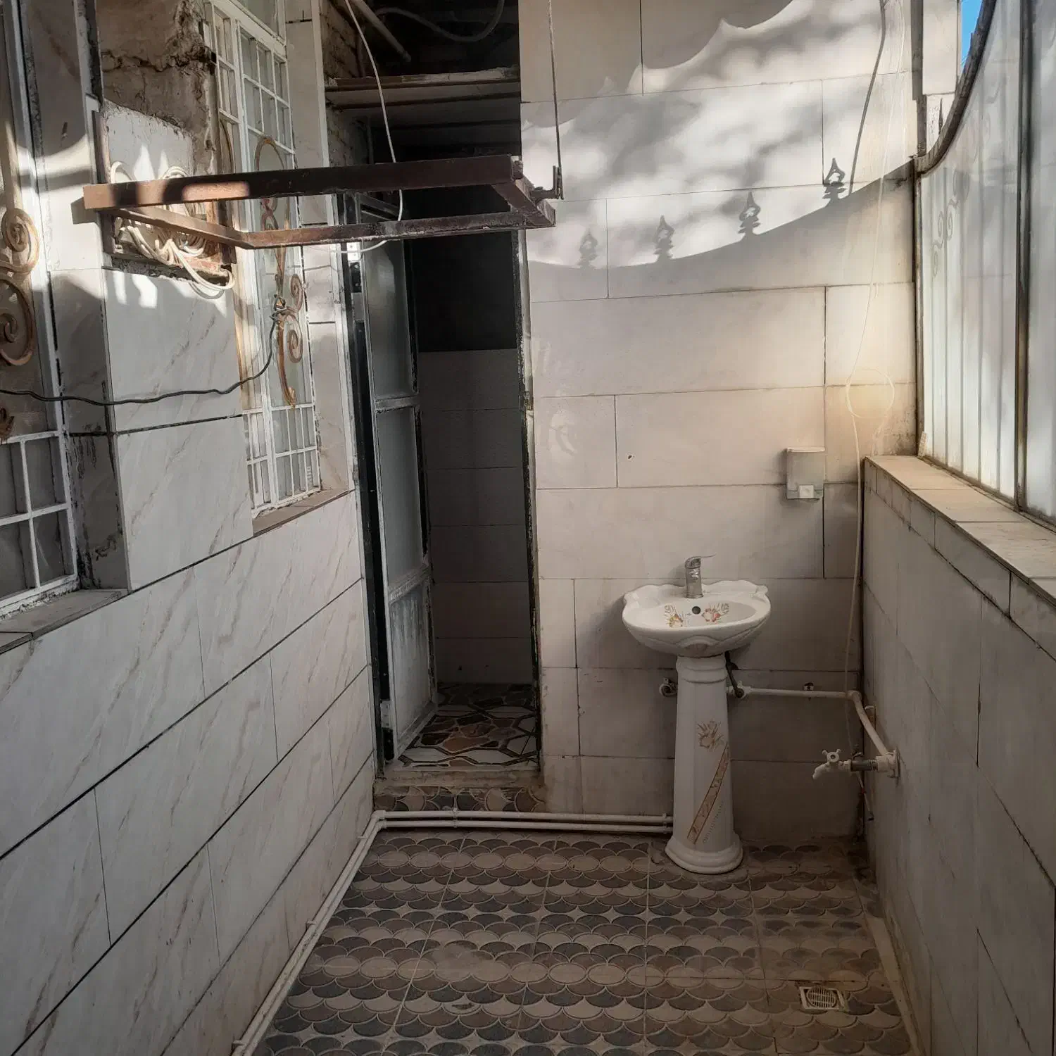 واحد مسکونی|اجارهٔ آپارتمان|ایوان, |دیوار