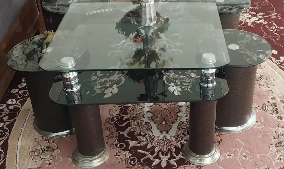 عسلی و جلو مبلی|مبلمان خانگی و میز عسلی|بروجرد, |دیوار