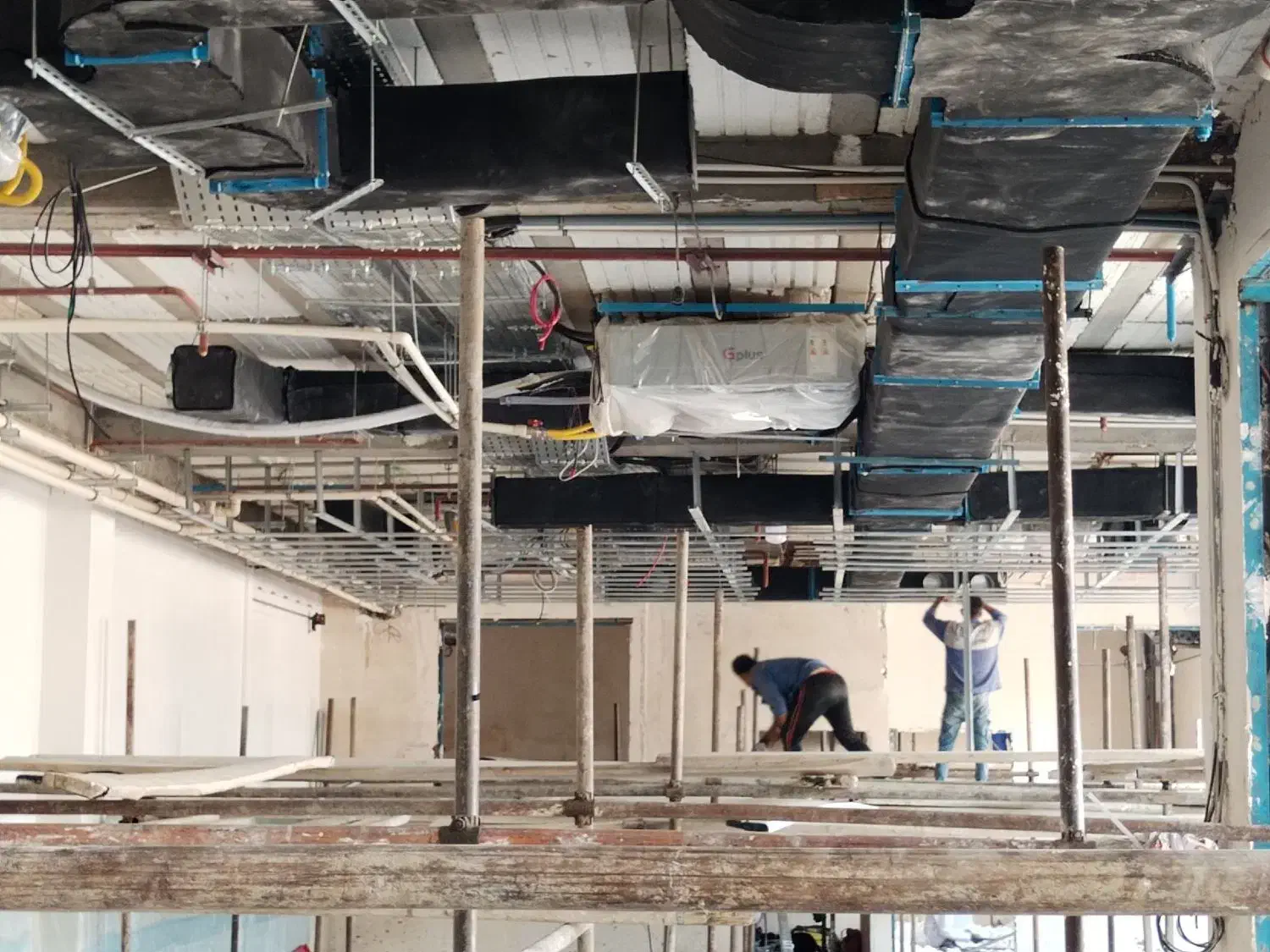 تاسیسات برقی ، دوربین و دزدگیر ساختمان در مشهد|خدمات پیشه و مهارت|مشهد, هفت تیر (آب و برق)|دیوار