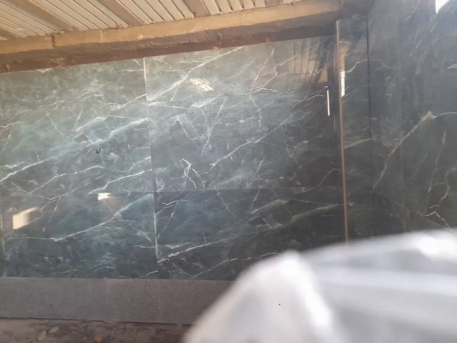 انجام خدمات ساختمانی کاشی سنگ نما|خدمات پیشه و مهارت|میانه, |دیوار