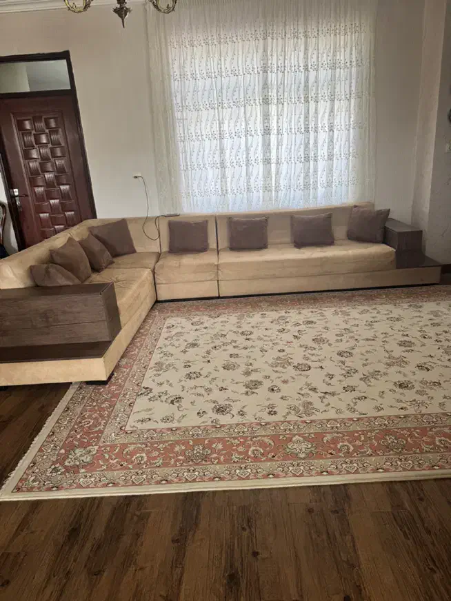 یک دست مبل ال|مبلمان خانگی و میز عسلی|بجنورد, |دیوار