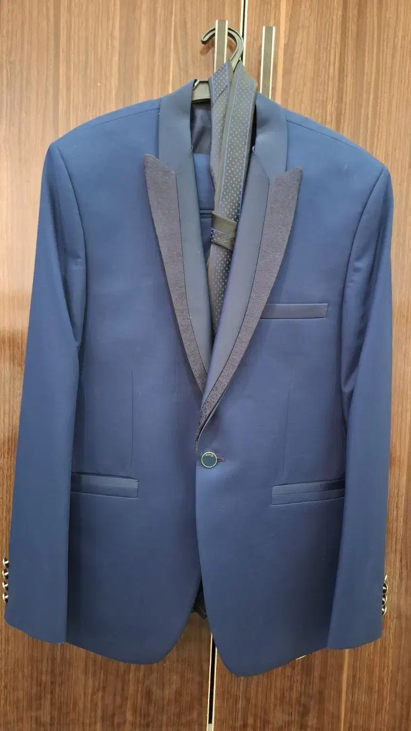 کت و شلوار نو|کیف، کفش، کمربند|اصفهان, گلزار|دیوار