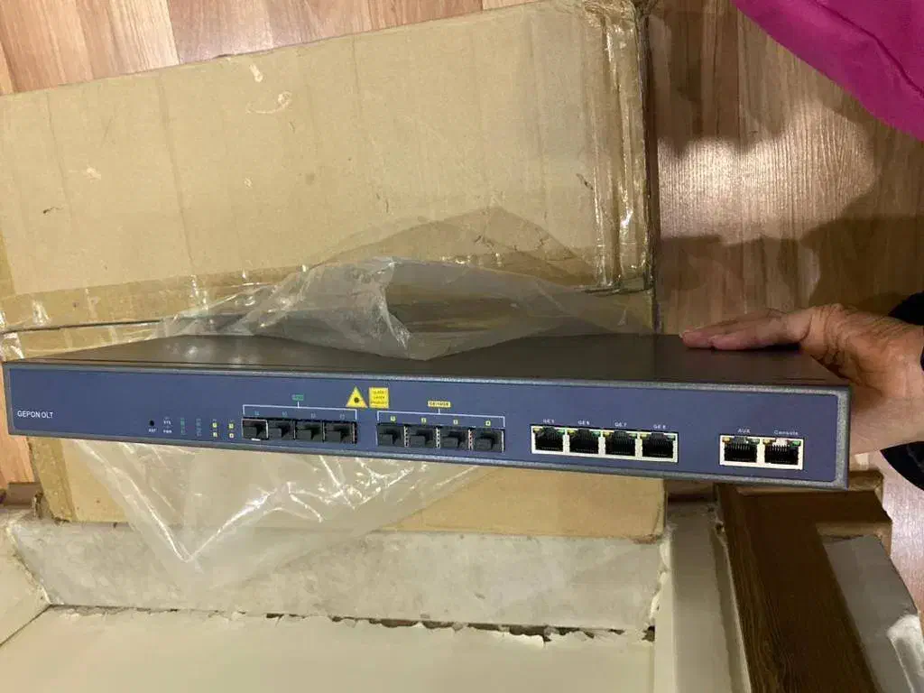 فروش OLT فیبر نوری 4 پورت GEPON|مودم و تجهیزات شبکه|تهران, دربند|دیوار