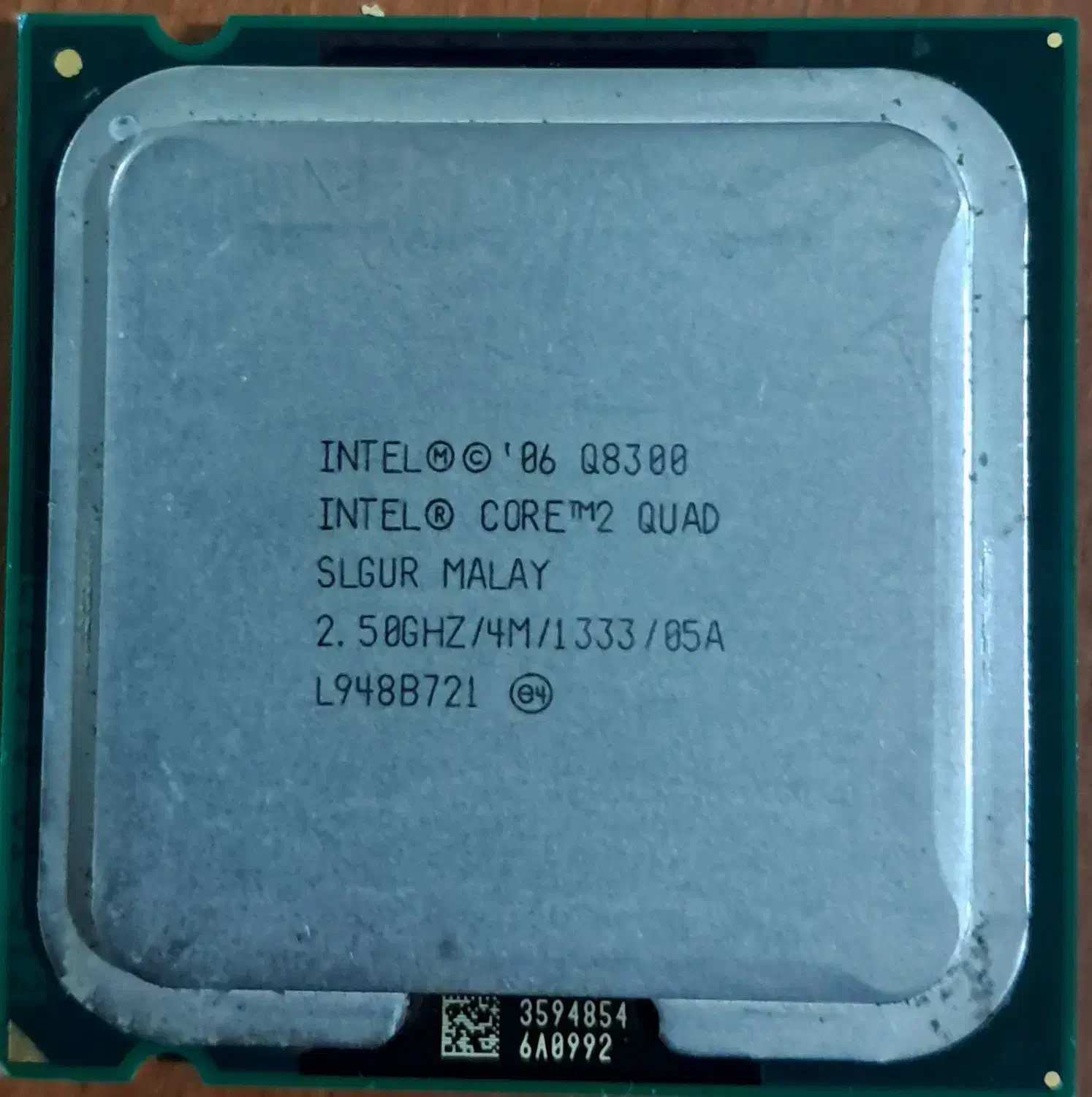 cpu Q8300 2.5GHz+1Gb ram ddr2 kingston|قطعات و لوازم جانبی رایانه|تهران, تسلیحات|دیوار