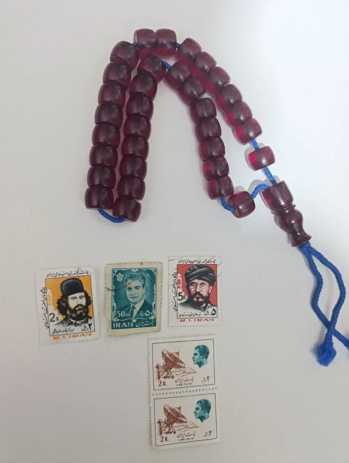 تسبیح سندلوس|کلکسیون اشیاء عتیقه|مرند, |دیوار